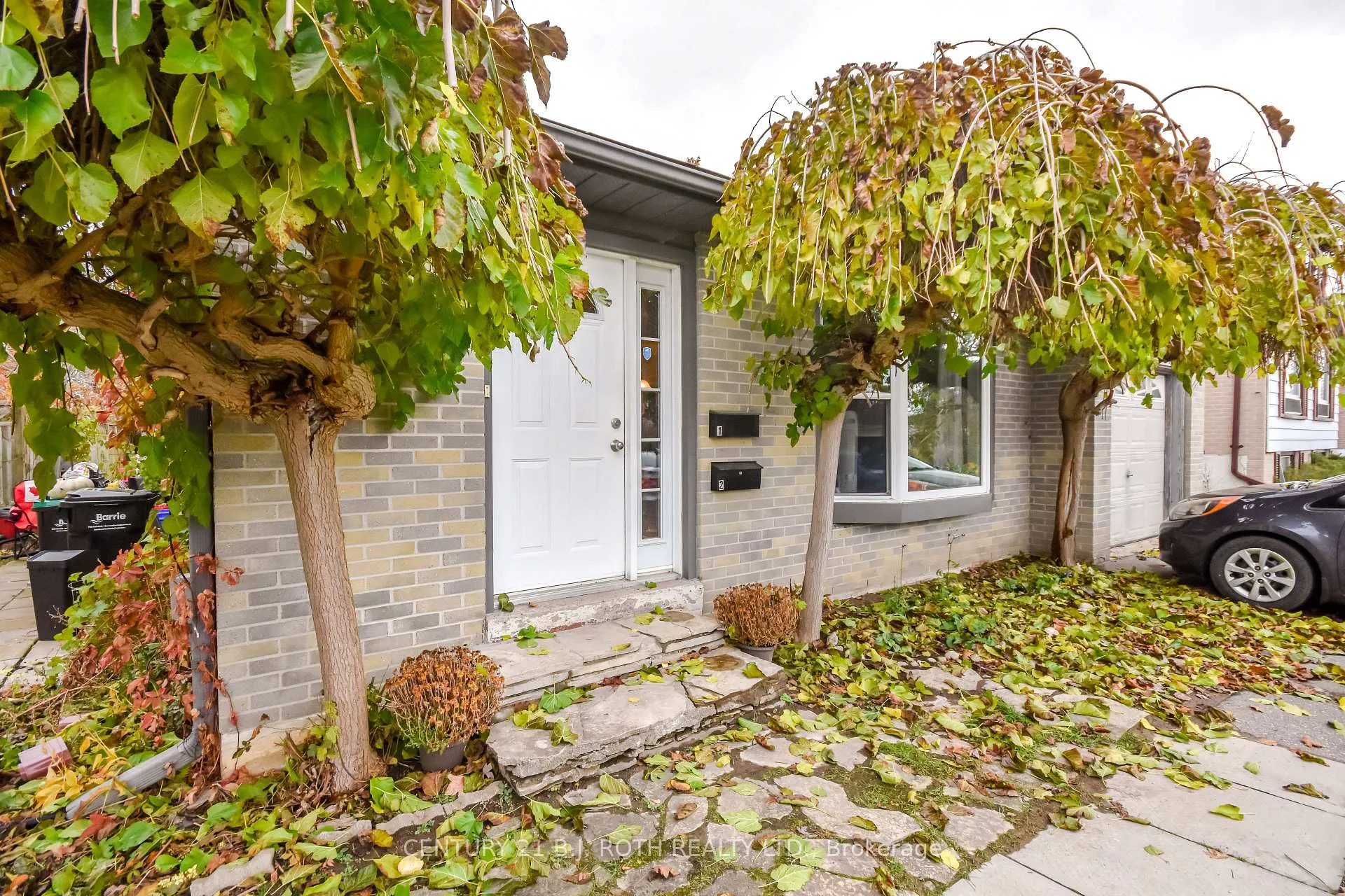 Photo 48 of 75 Bernick Drive, Barrie, Grove East — HOMEH