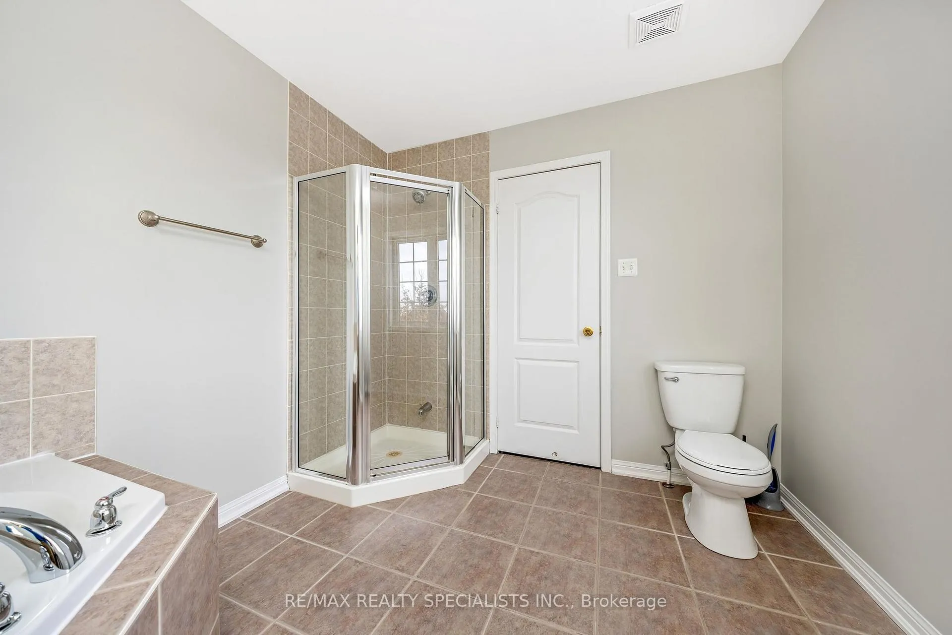 Photo 25 of 1083 Trudeau Drive, Milton, Beaty — HOMEH
