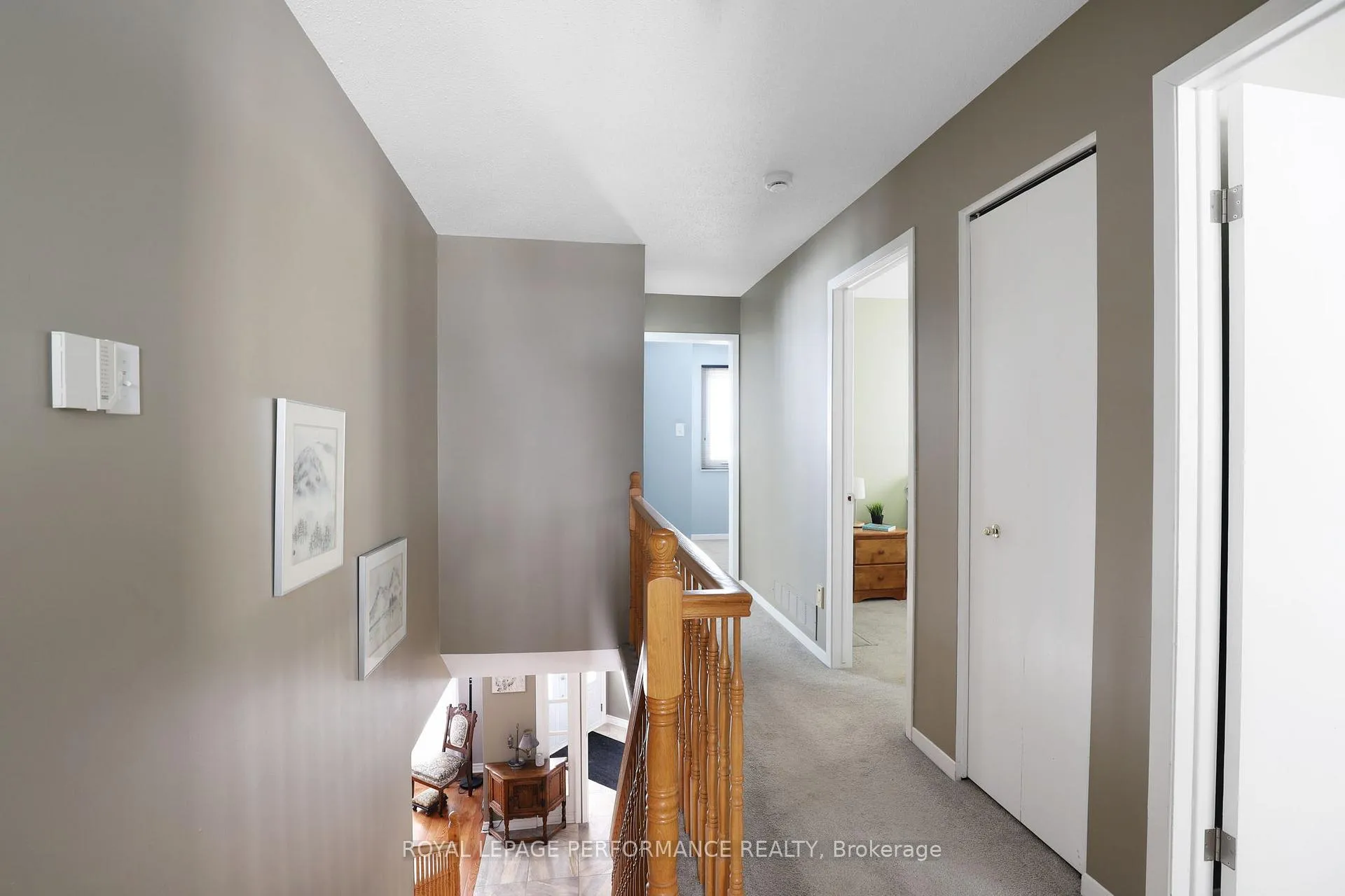 Photo 20 of 10 Ellisson Way, Ottawa, Hunt Club Park — HOMEH