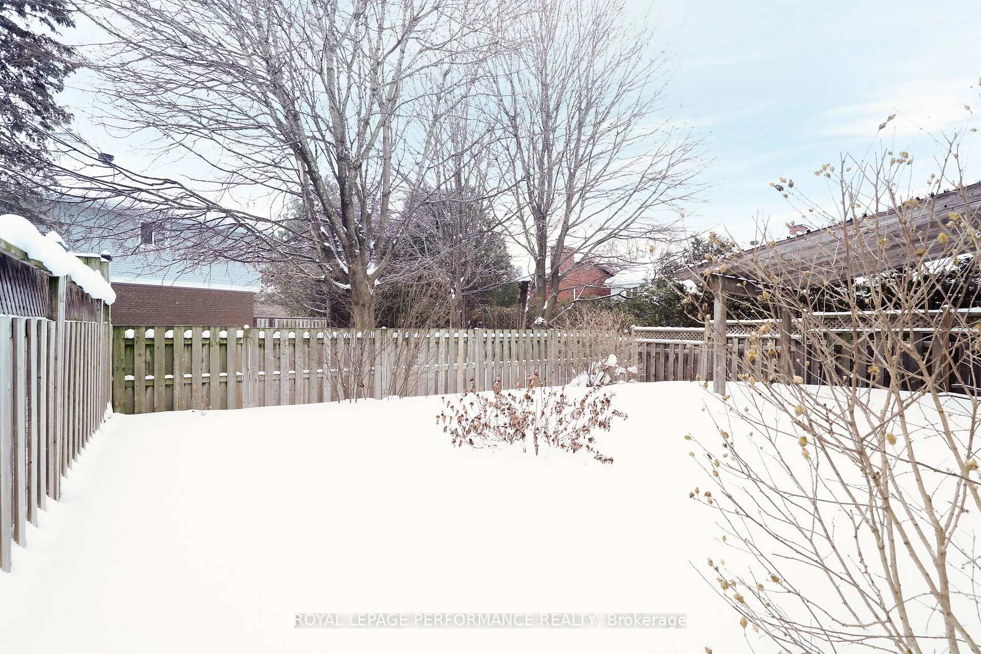 Photo 31 of 10 Ellisson Way, Ottawa, Hunt Club Park — HOMEH