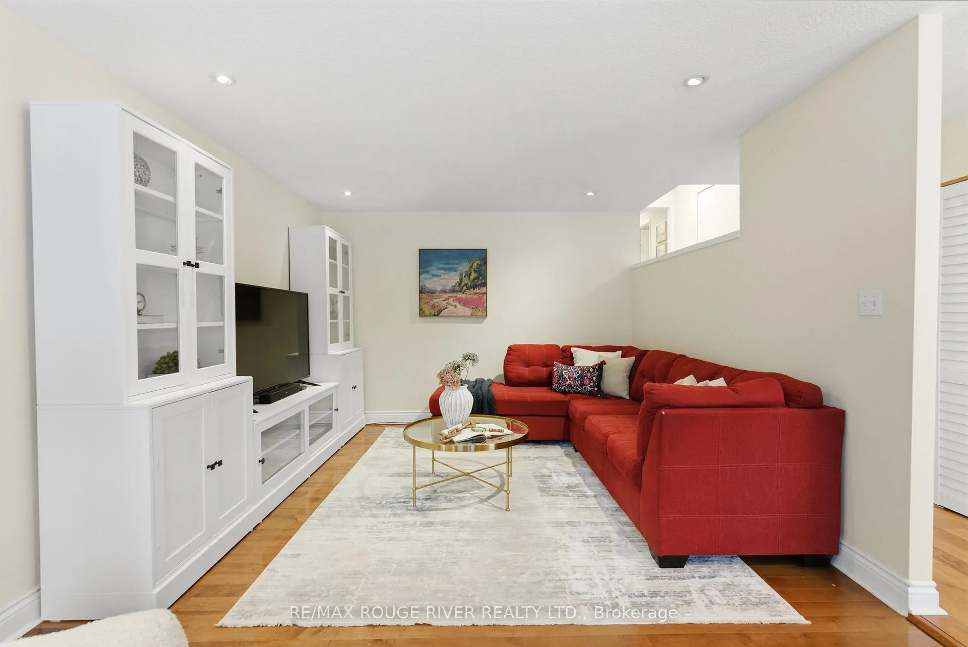 Photo 18 of 5 Glenmount Court, Whitby, Lynde Creek — HOMEH