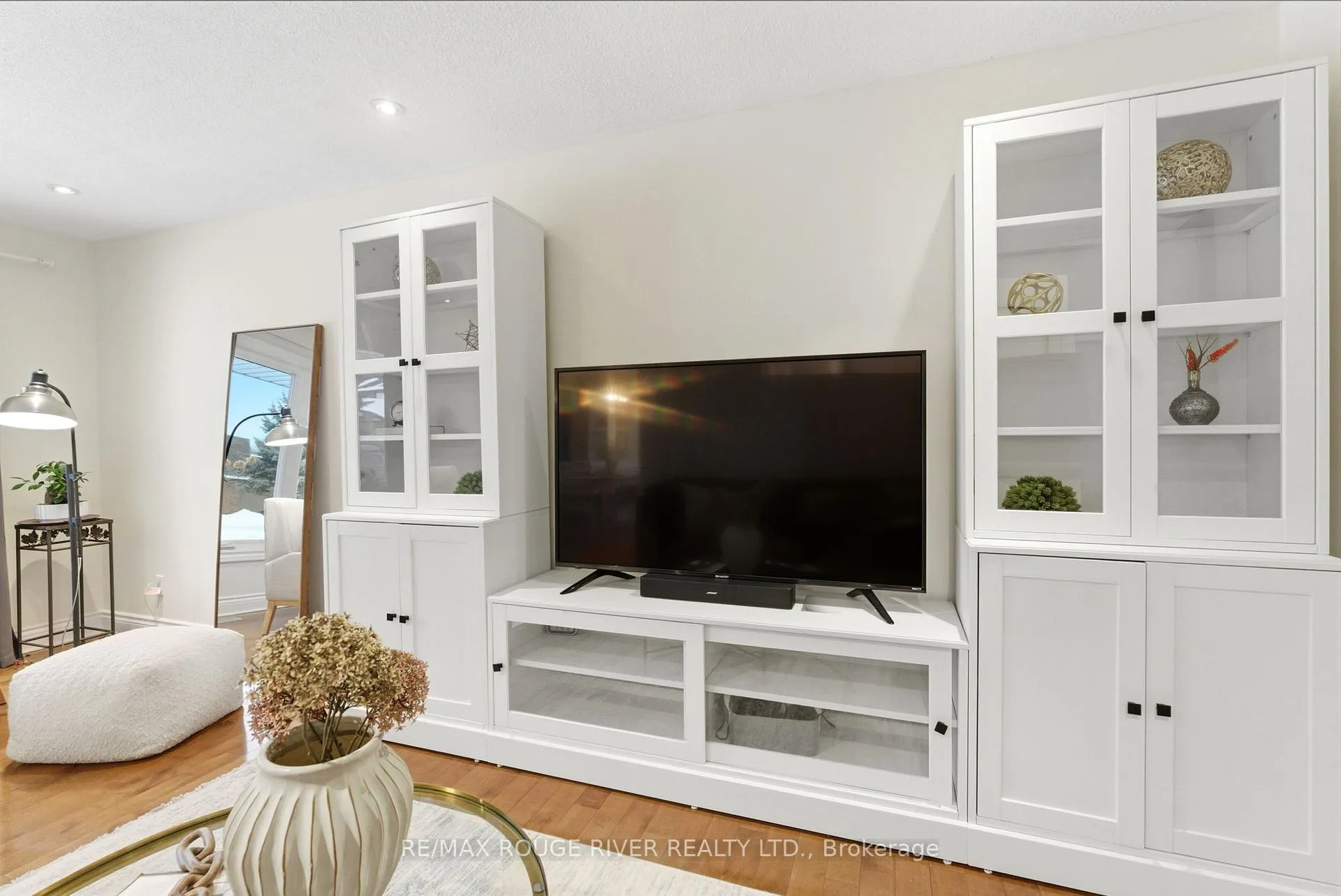 Photo 21 of 5 Glenmount Court, Whitby, Lynde Creek — HOMEH