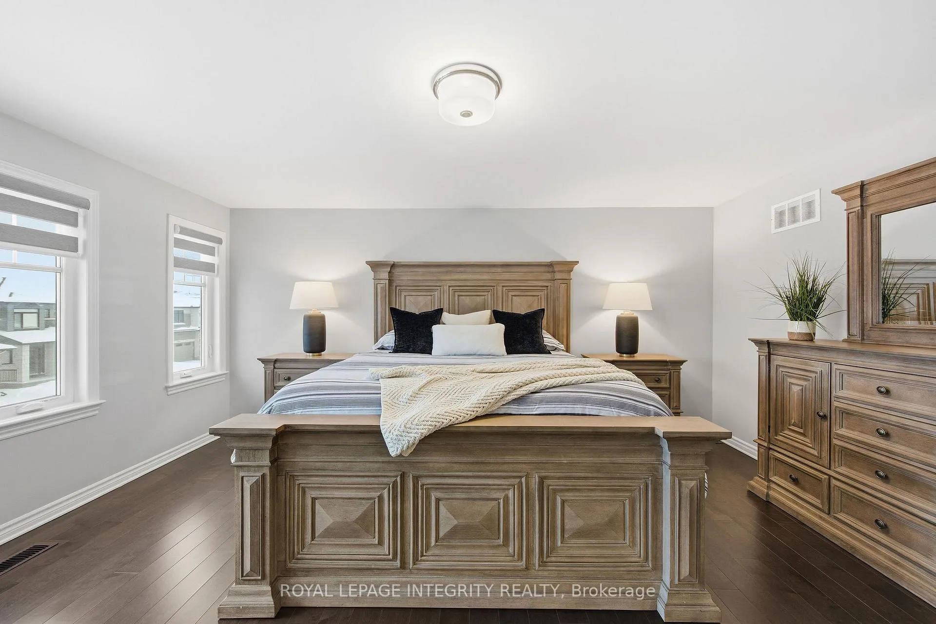 Photo 25 of 211 Osterley Way, Ottawa, Stittsville (South) — HOMEH