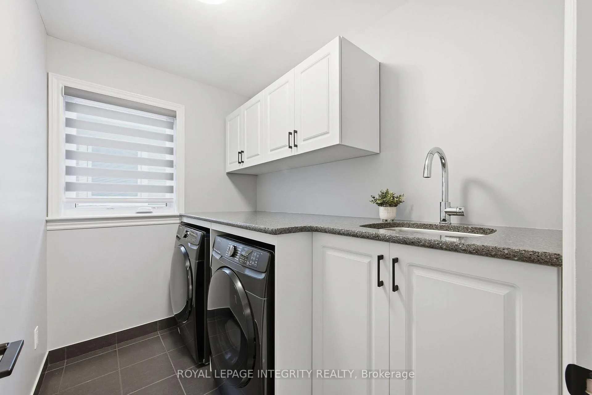 Photo 39 of 211 Osterley Way, Ottawa, Stittsville (South) — HOMEH