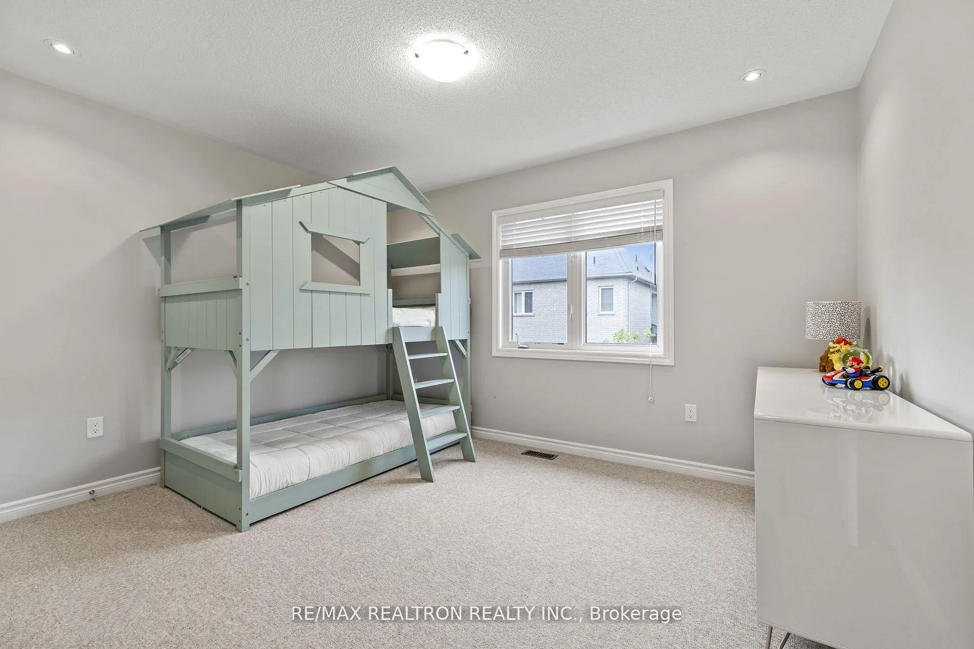 Photo 15 of 26 Garrardview Street, Ajax, Northeast Ajax — HOMEH
