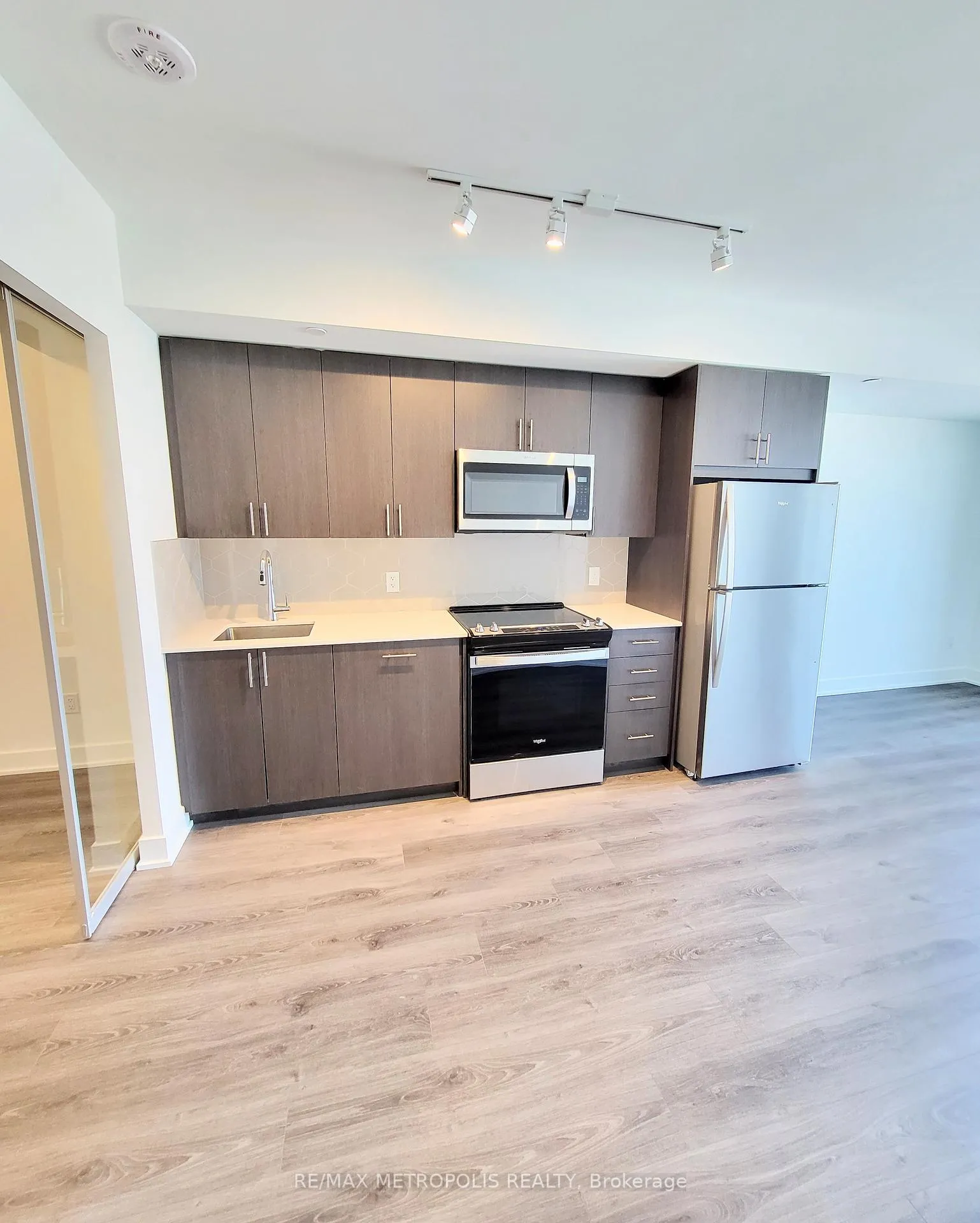 Photo 2 of Unit 2204, 2545 Simcoe Street N, Oshawa, Windfields — HOMEH