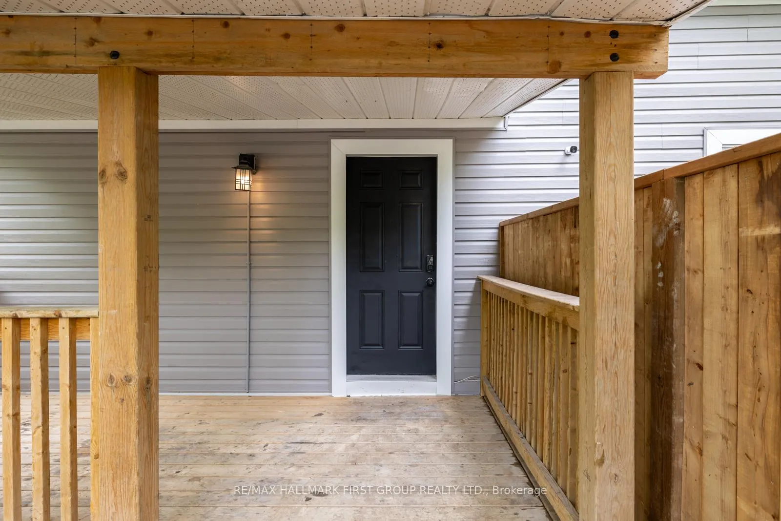 Photo 32 of 641 Reid Street, Peterborough, Town Ward 3 — HOMEH