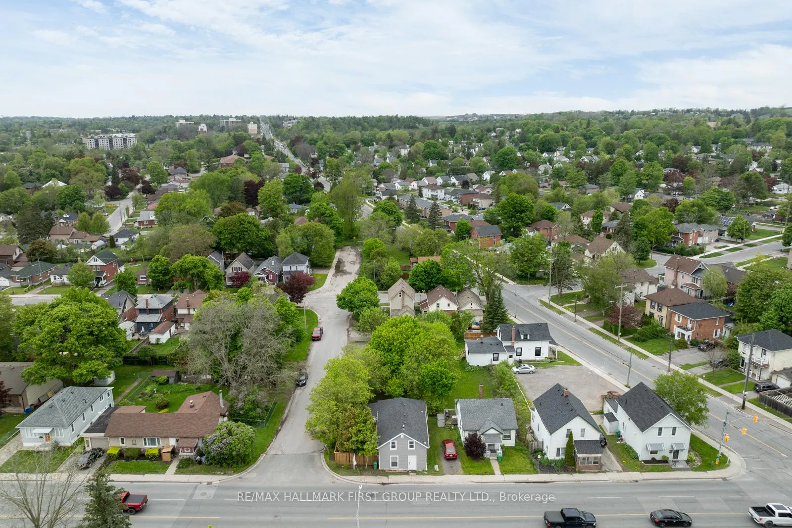 Photo 37 of 641 Reid Street, Peterborough, Town Ward 3 — HOMEH