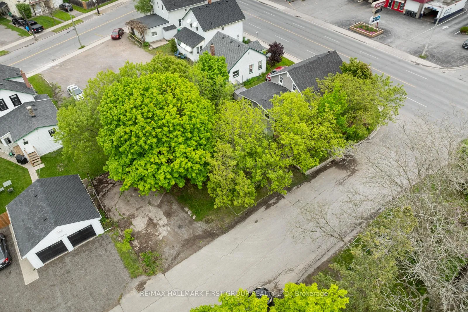 Photo 38 of 641 Reid Street, Peterborough, Town Ward 3 — HOMEH