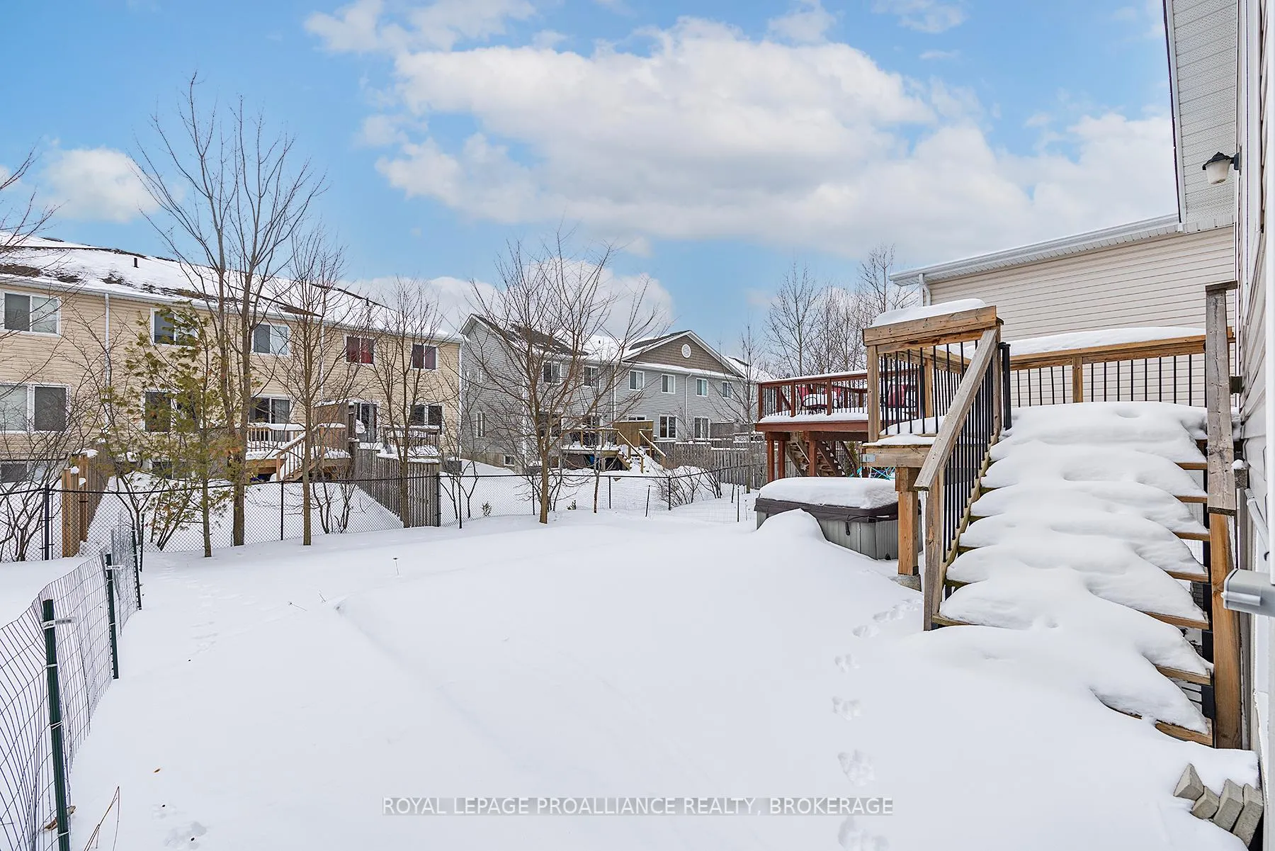 Photo 6 of 1629 Crimson Crescent, Kingston, City Northwest — HOMEH