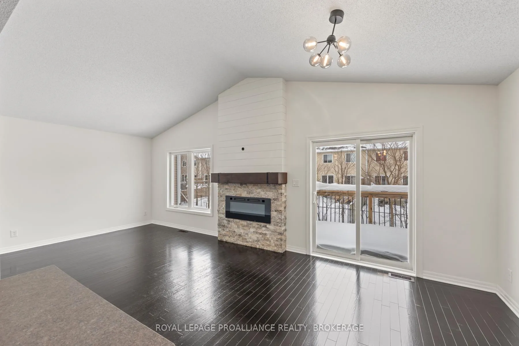 Photo 21 of 1629 Crimson Crescent, Kingston, City Northwest — HOMEH
