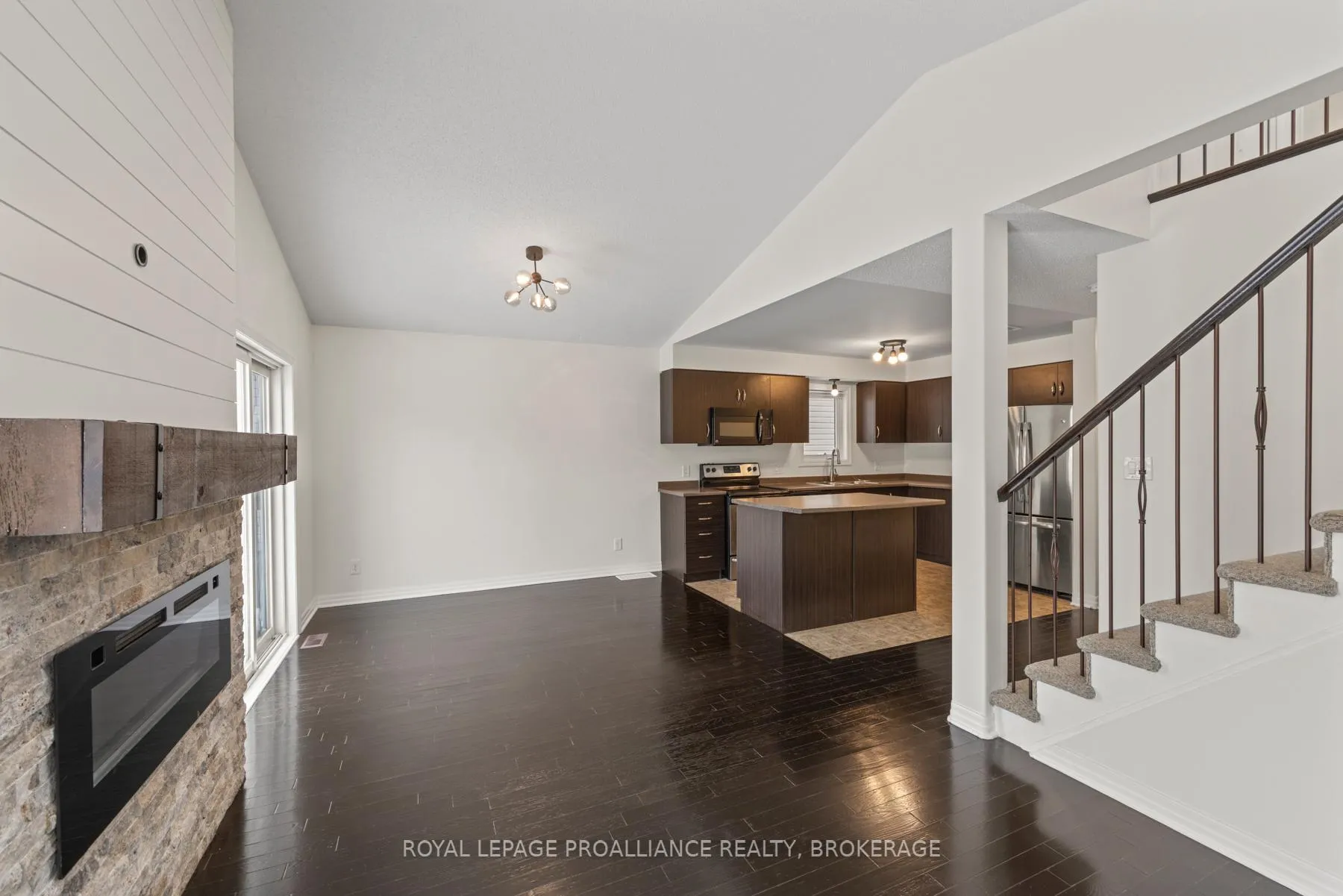 Photo 25 of 1629 Crimson Crescent, Kingston, City Northwest — HOMEH