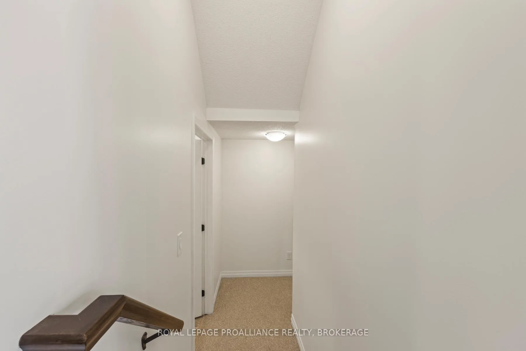 Photo 27 of 1629 Crimson Crescent, Kingston, City Northwest — HOMEH