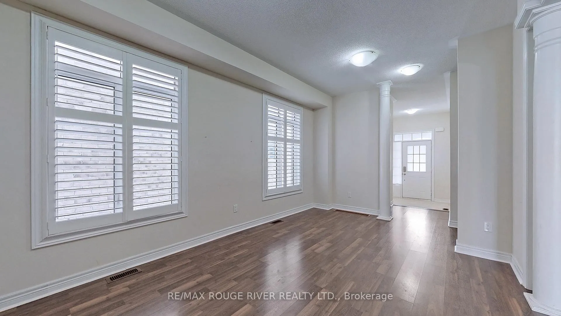 Photo 6 of 1022 Byron Street N, Whitby, Williamsburg — HOMEH