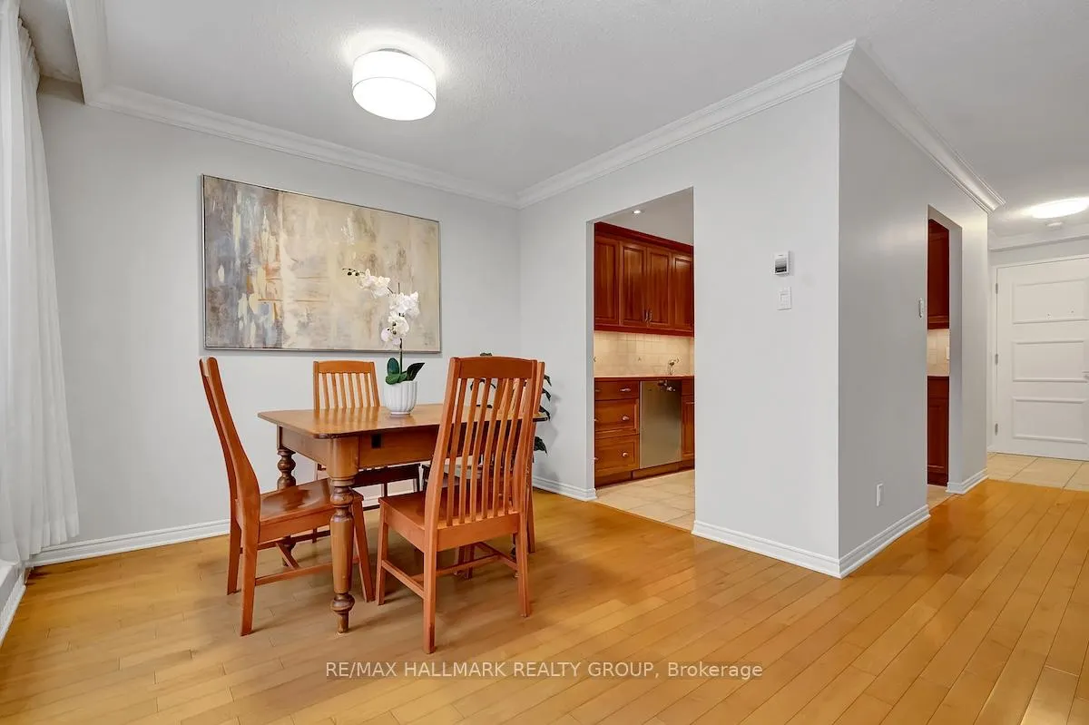 Photo 14 of Unit 330, 515 St Laurent Boulevard, Ottawa, Viscount Alexander Park — HOMEH