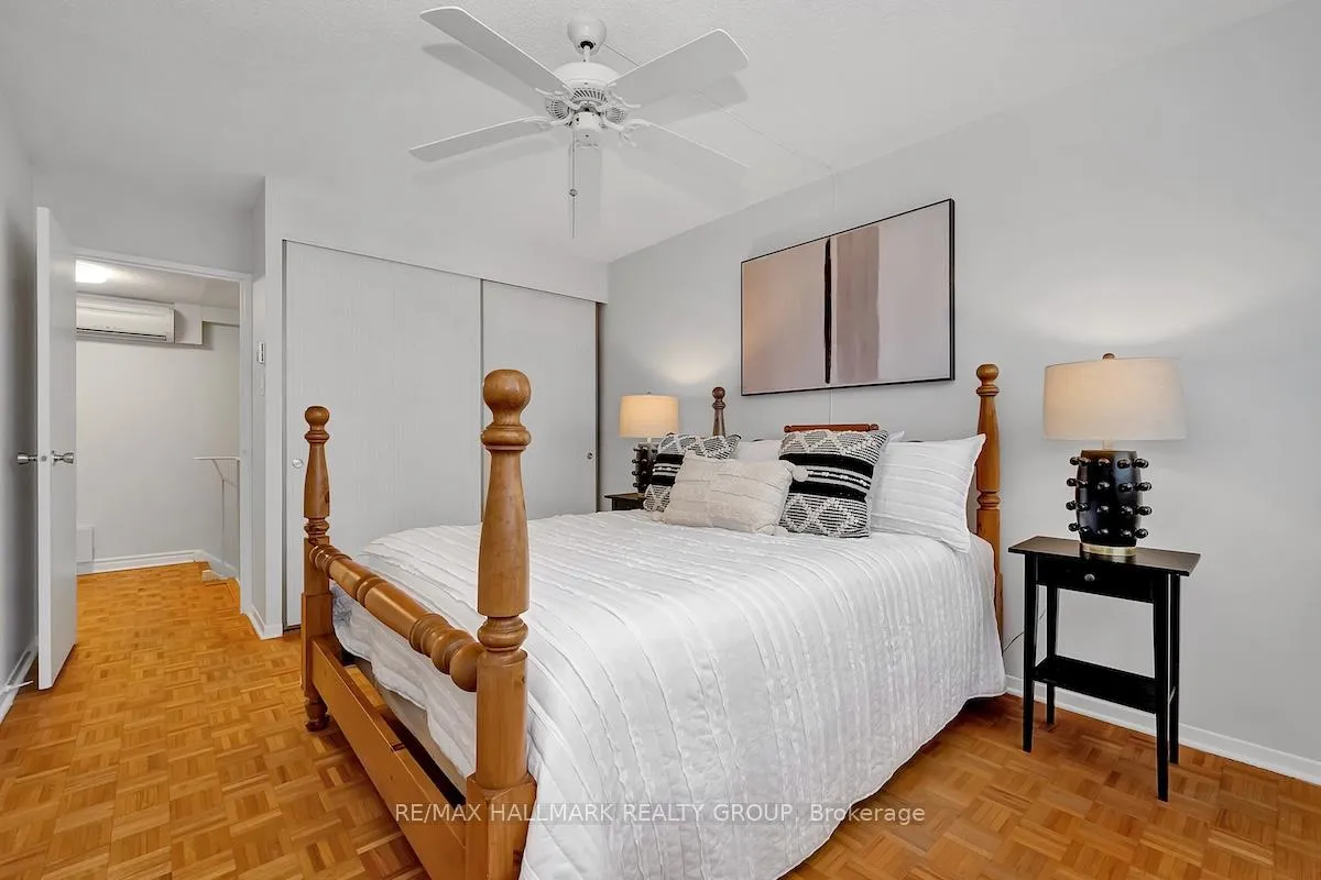 Photo 23 of Unit 330, 515 St Laurent Boulevard, Ottawa, Viscount Alexander Park — HOMEH