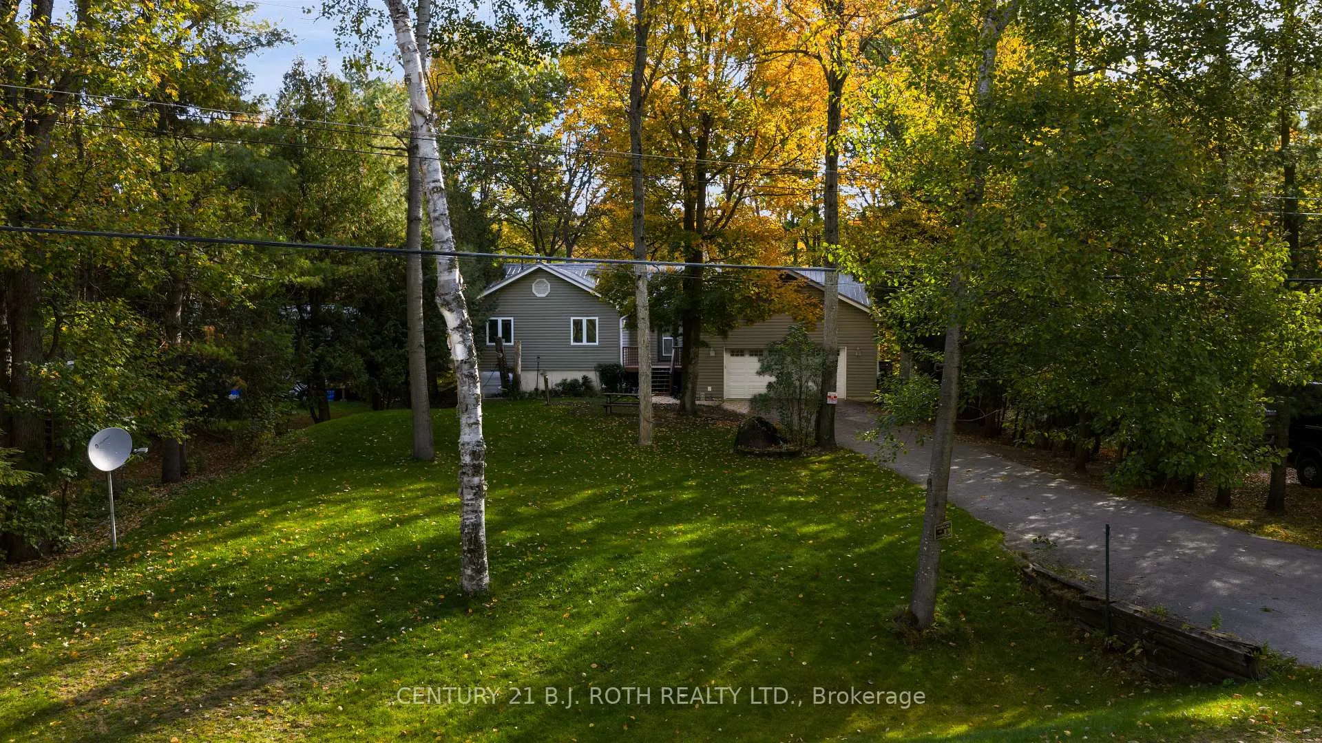 Photo 1 of 7333 Davy Drive, Ramara, Rural Ramara — HOMEH