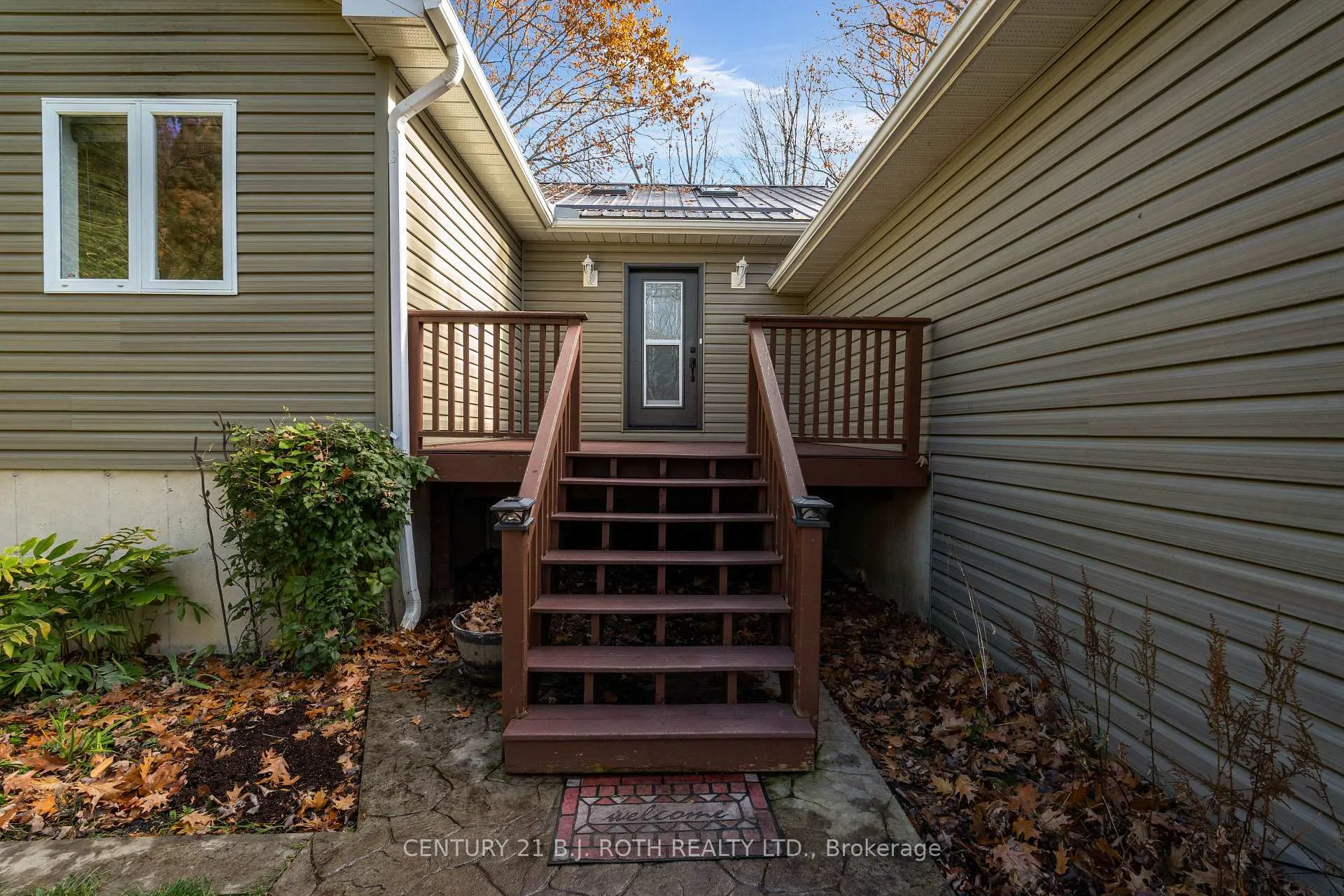 Photo 6 of 7333 Davy Drive, Ramara, Rural Ramara — HOMEH