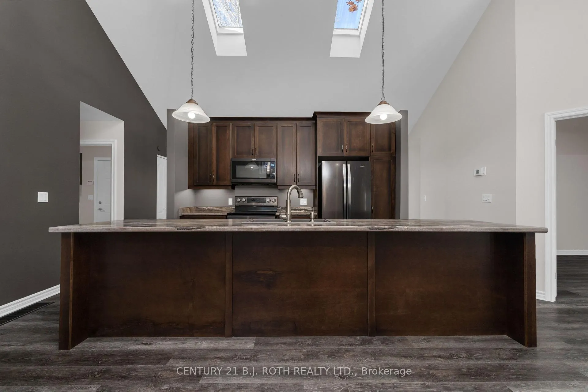 Photo 15 of 7333 Davy Drive, Ramara, Rural Ramara — HOMEH