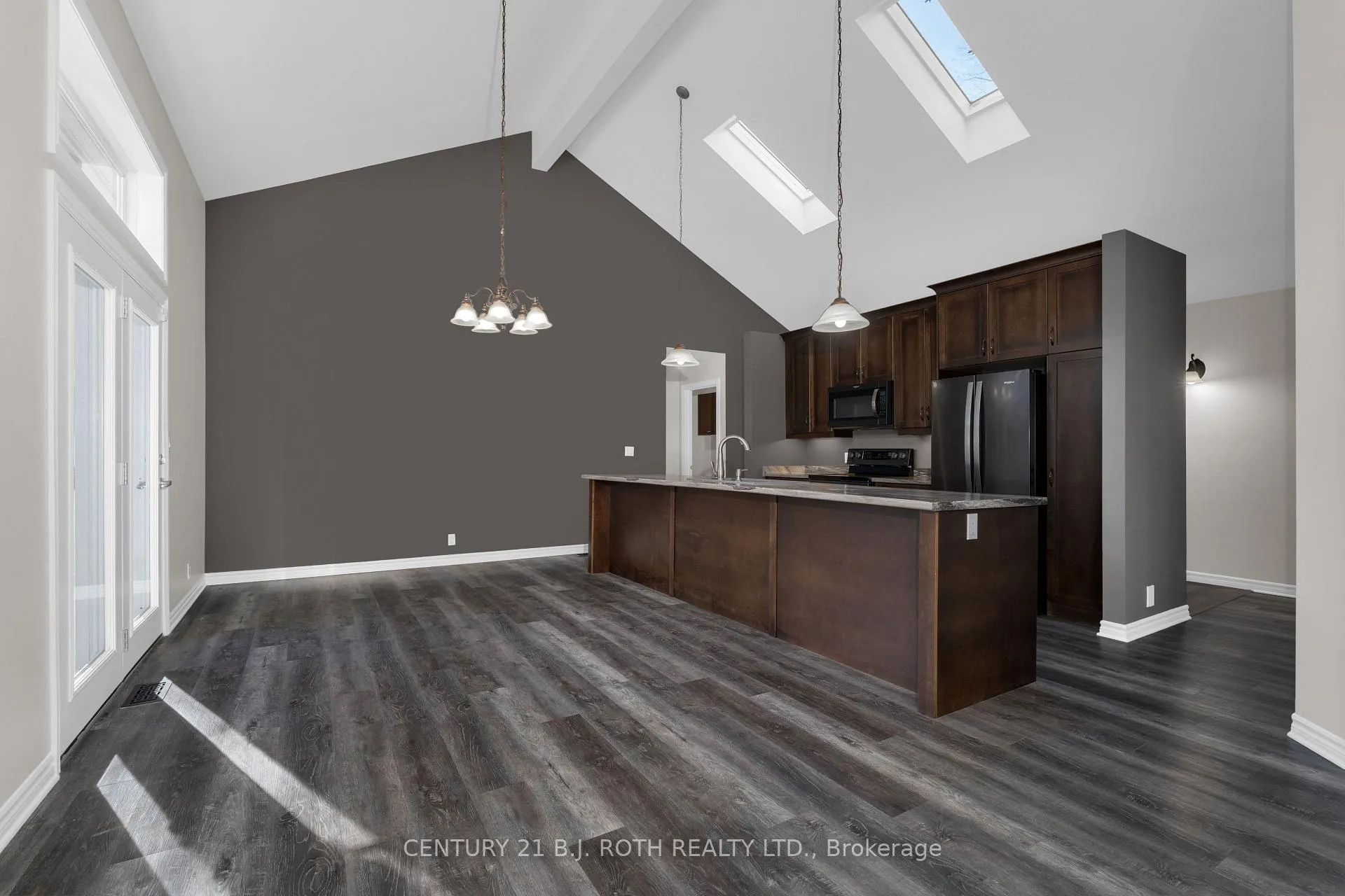 Photo 17 of 7333 Davy Drive, Ramara, Rural Ramara — HOMEH
