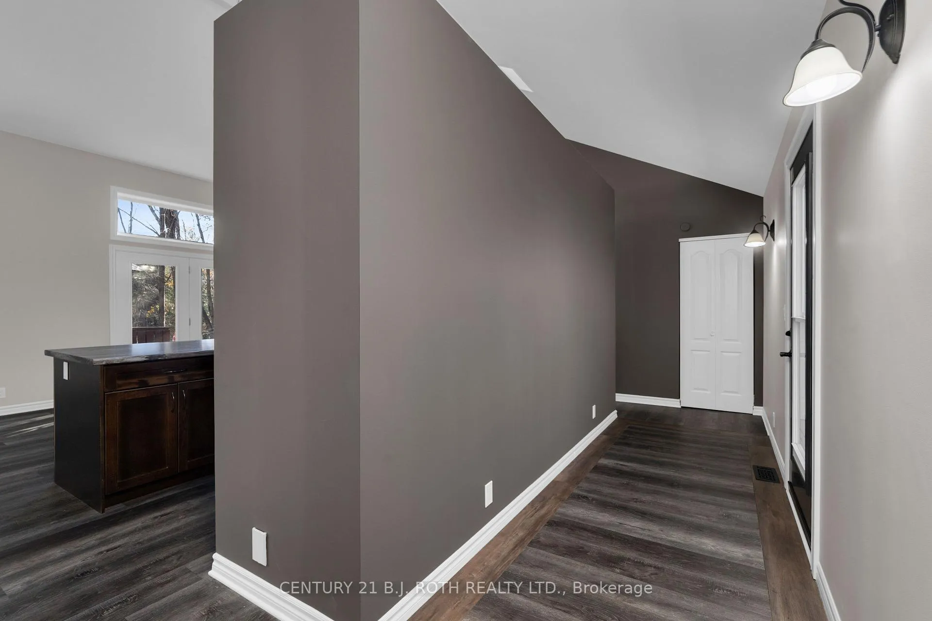 Photo 24 of 7333 Davy Drive, Ramara, Rural Ramara — HOMEH