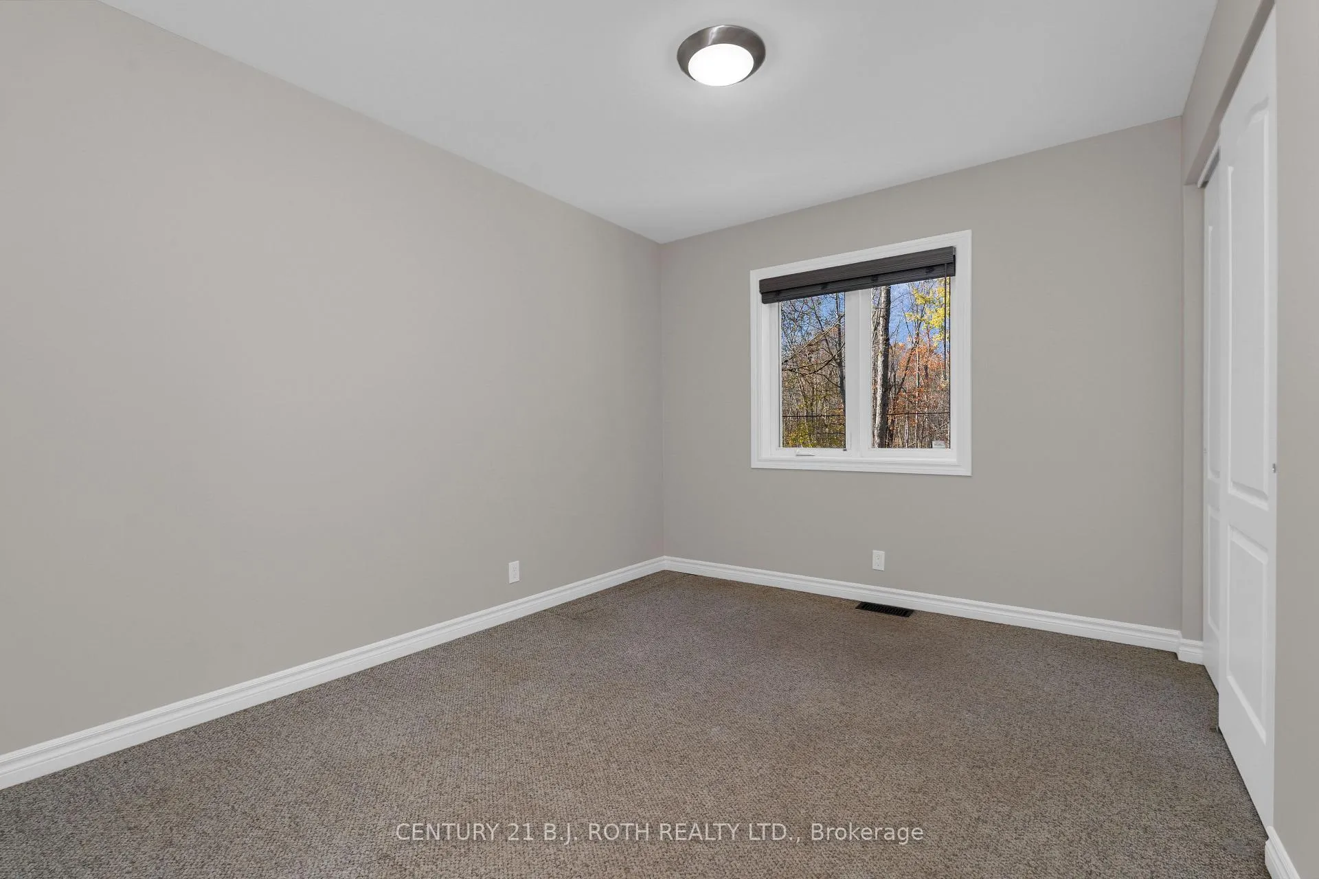 Photo 26 of 7333 Davy Drive, Ramara, Rural Ramara — HOMEH