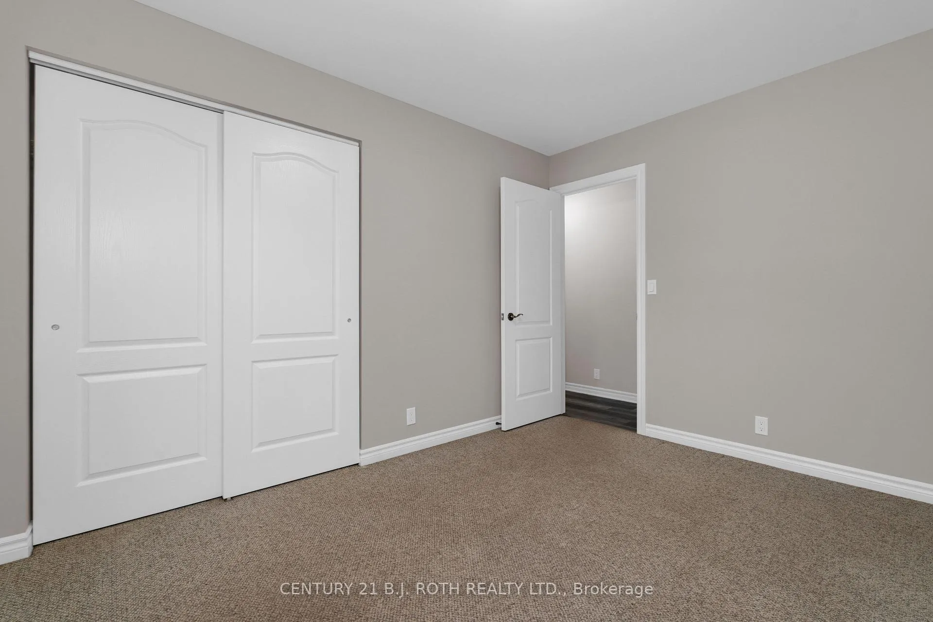 Photo 27 of 7333 Davy Drive, Ramara, Rural Ramara — HOMEH