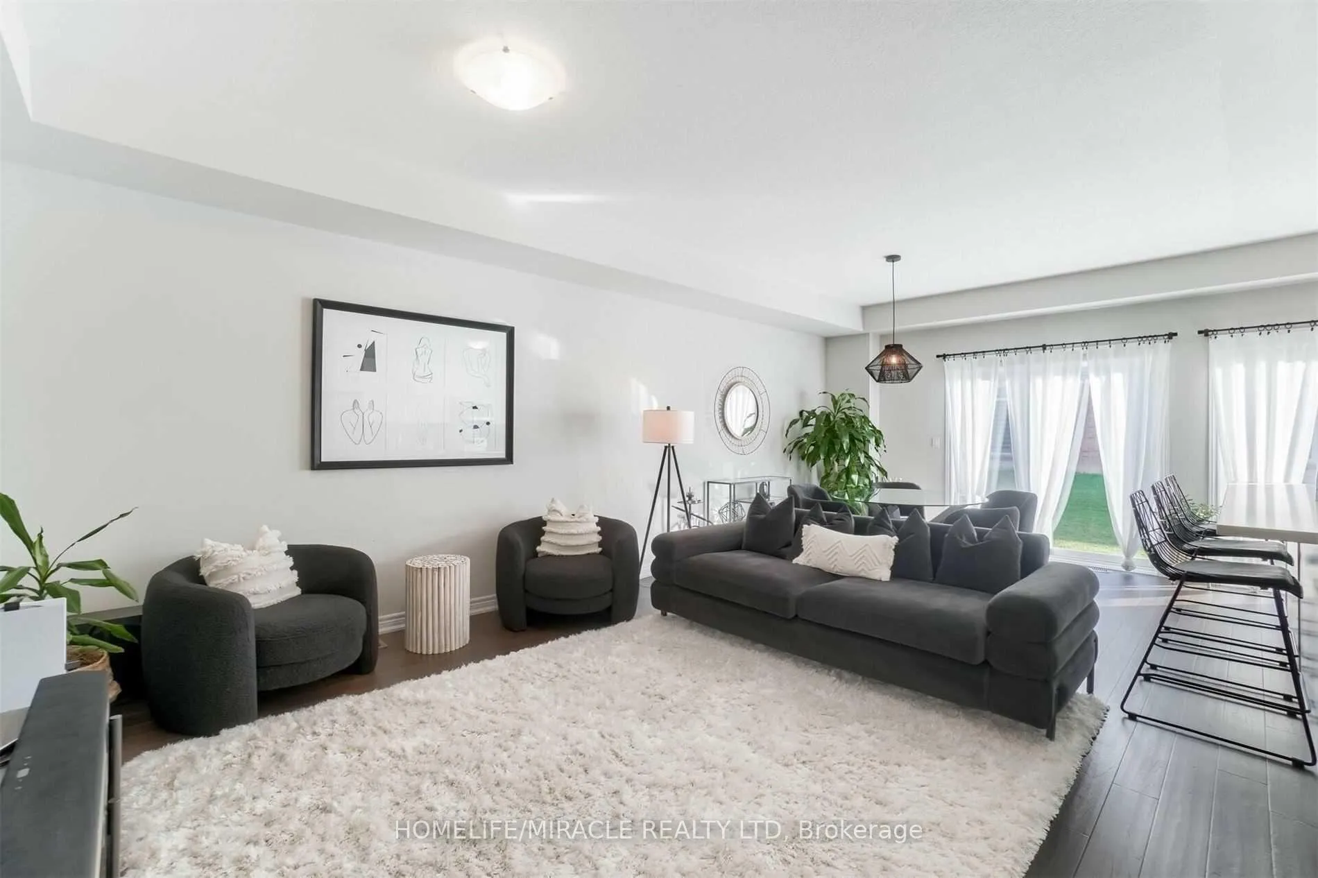 Photo 5 of 90 Bobolink Road E, Hamilton, Bruleville — HOMEH