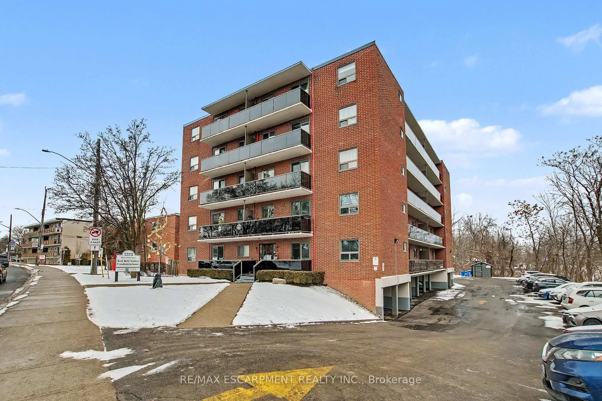 Photo 1 of Unit 36, 2373 King Street E, Hamilton, Glenview — HOMEH