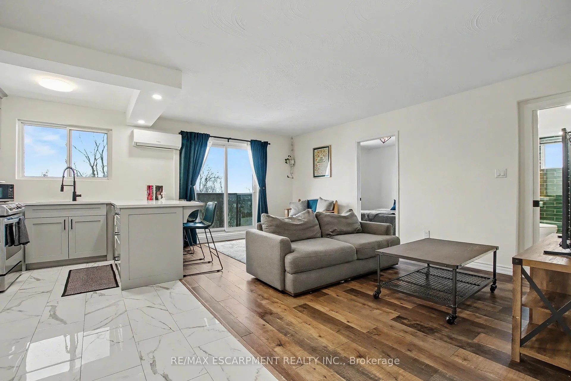 Photo 10 of Unit 36, 2373 King Street E, Hamilton, Glenview — HOMEH