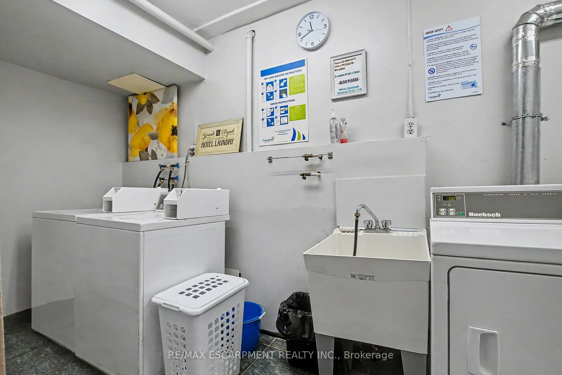 Photo 31 of Unit 36, 2373 King Street E, Hamilton, Glenview — HOMEH