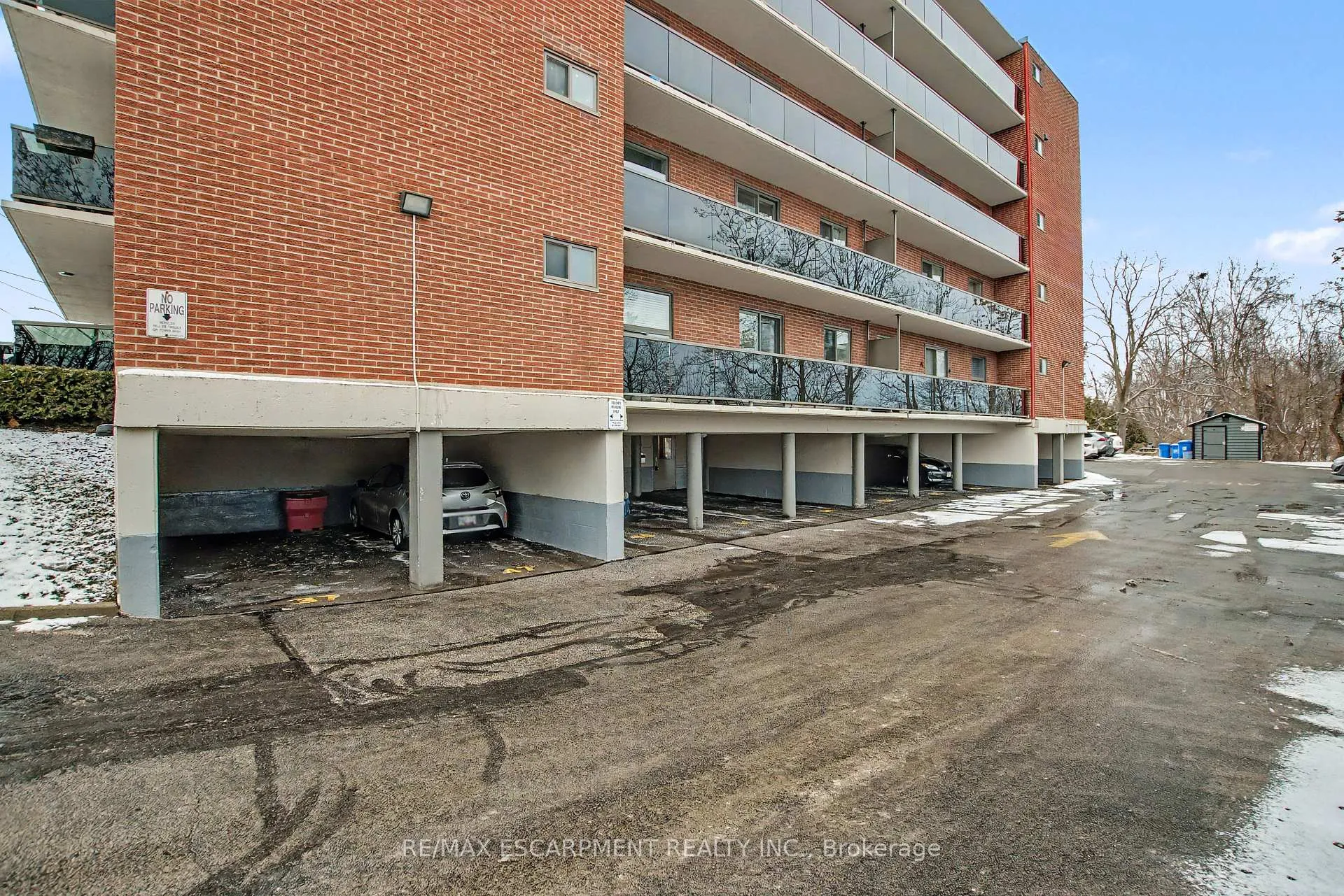 Photo 32 of Unit 36, 2373 King Street E, Hamilton, Glenview — HOMEH