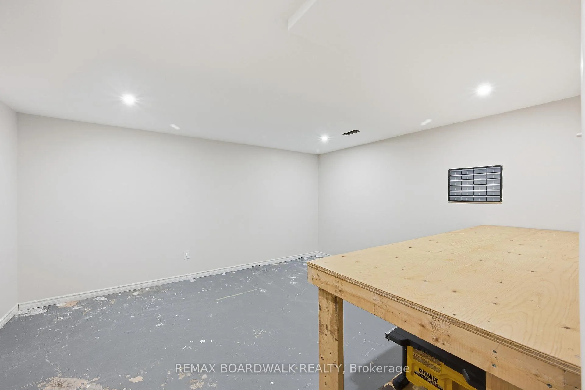 Photo 41 of 1381 Matheson Road, Ottawa, Carson Grove — HOMEH