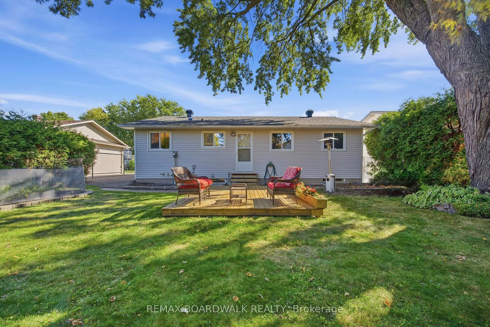Photo 43 of 1381 Matheson Road, Ottawa, Carson Grove — HOMEH