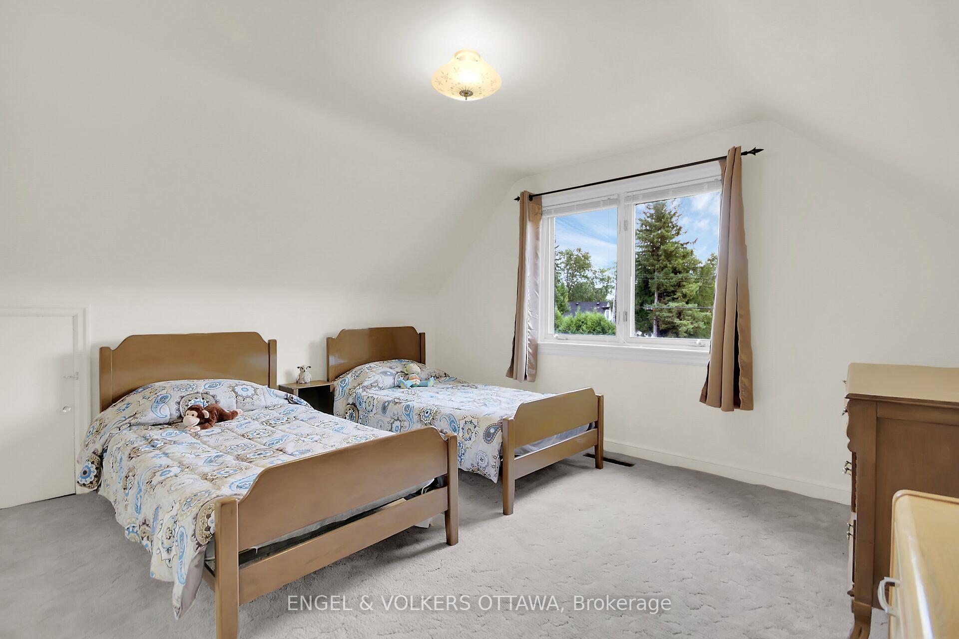 Photo 19 of 1 Joan Street, Ottawa, Meadowlands/St. Claire Gardens — HOMEH