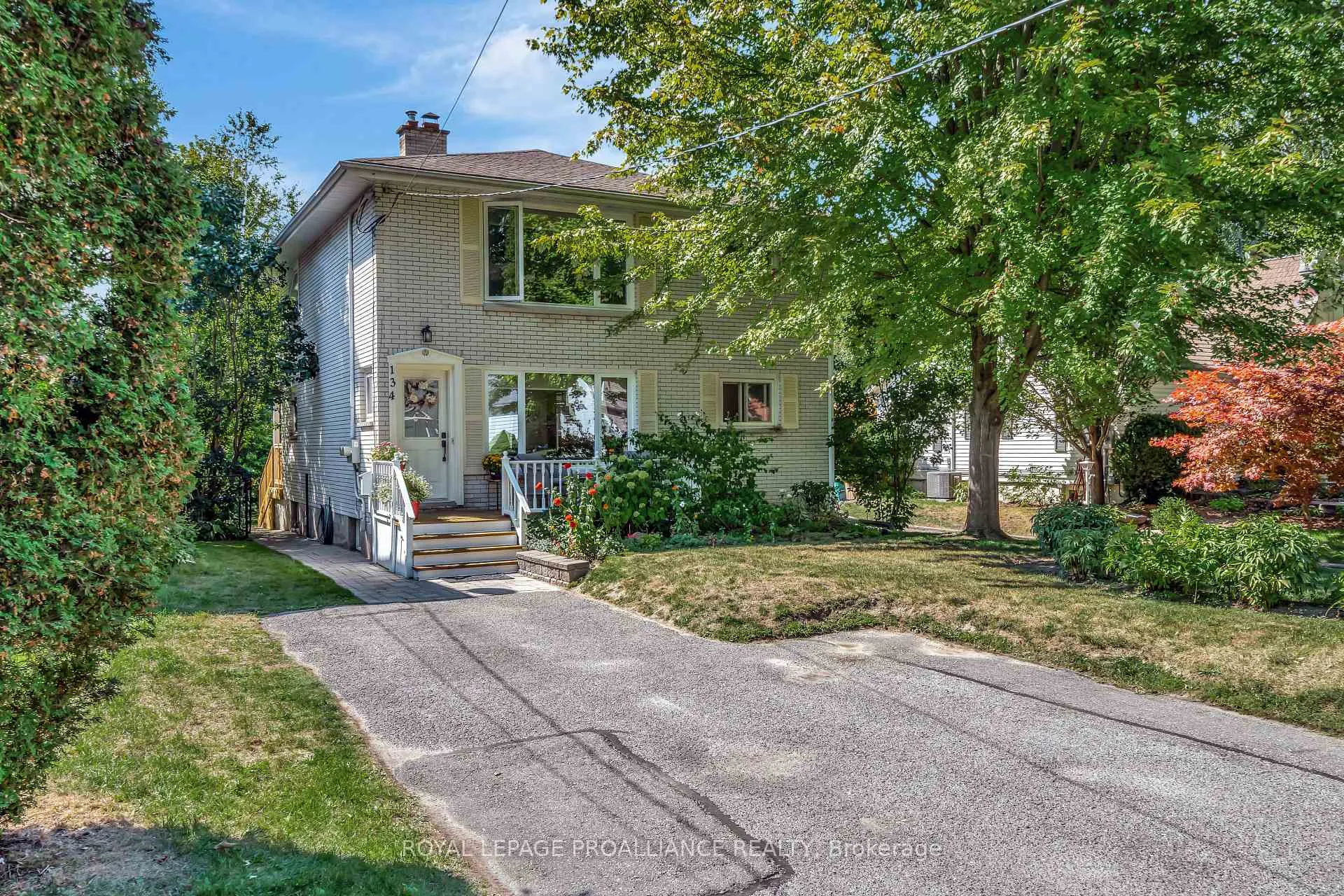 Photo 2 of Unit A, 134 Dufferin Avenue, Belleville, Belleville Ward — HOMEH