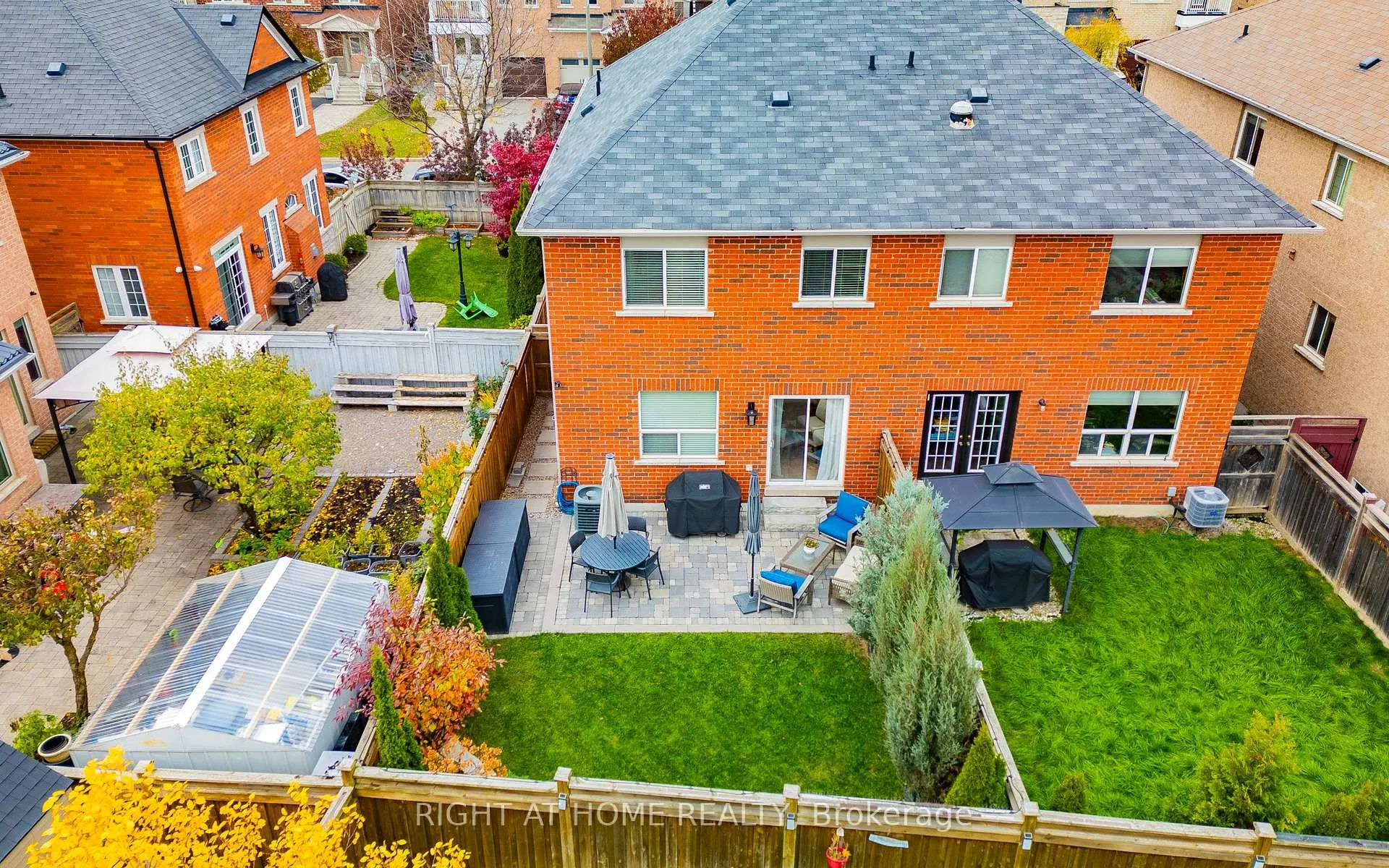 Photo 40 of 9 Manordale Crescent, Vaughan, Vellore Village — HOMEH