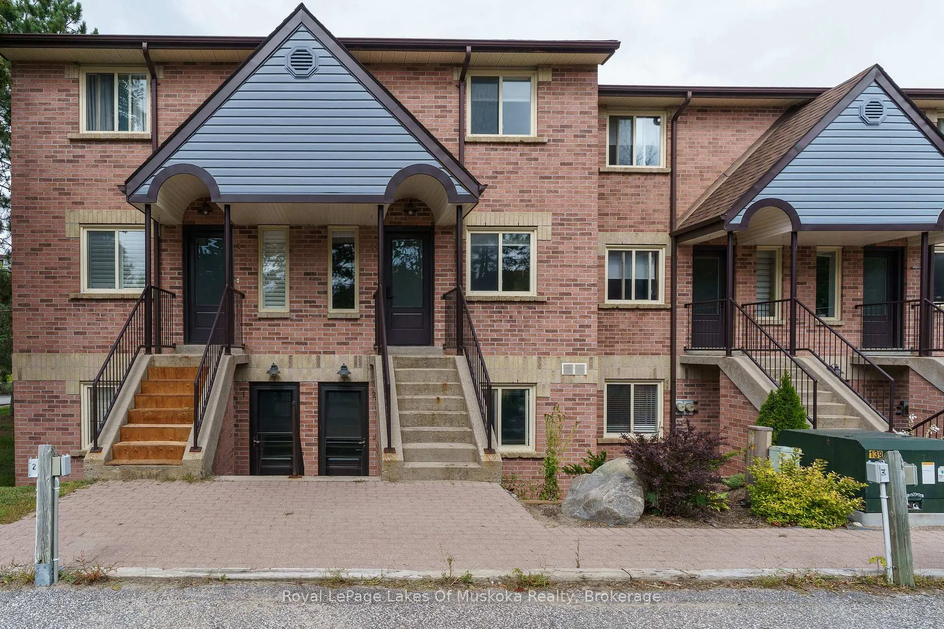 Photo 2 of Unit 10, 142 Ecclestone Drive, Bracebridge, Macaulay — HOMEH