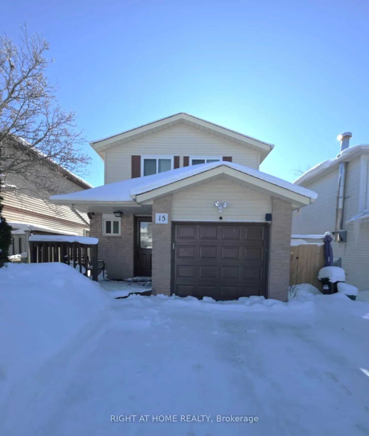 Photo 1 of 15 Argyle Road, Barrie, Sunnidale — HOMEH
