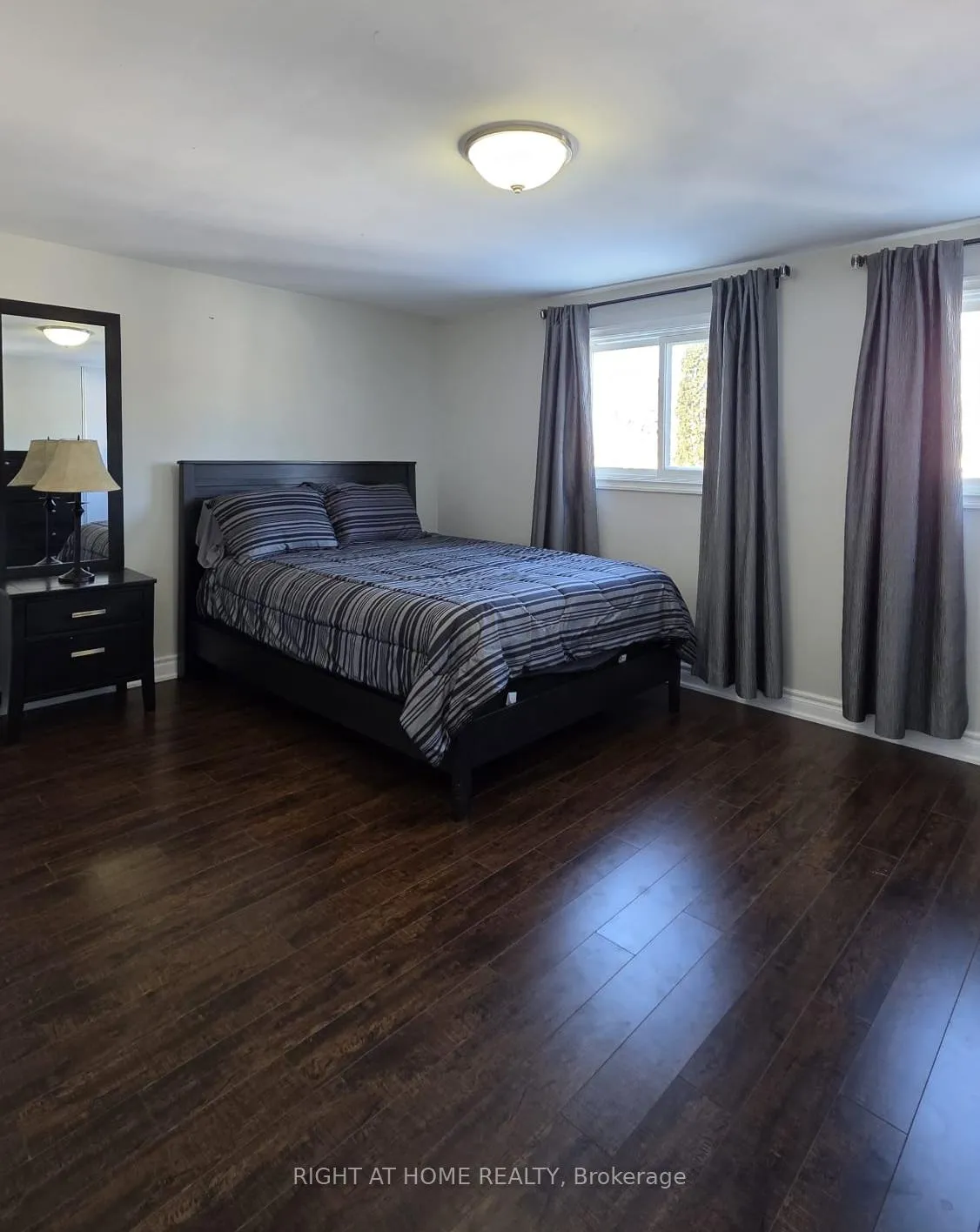 Photo 7 of 15 Argyle Road, Barrie, Sunnidale — HOMEH