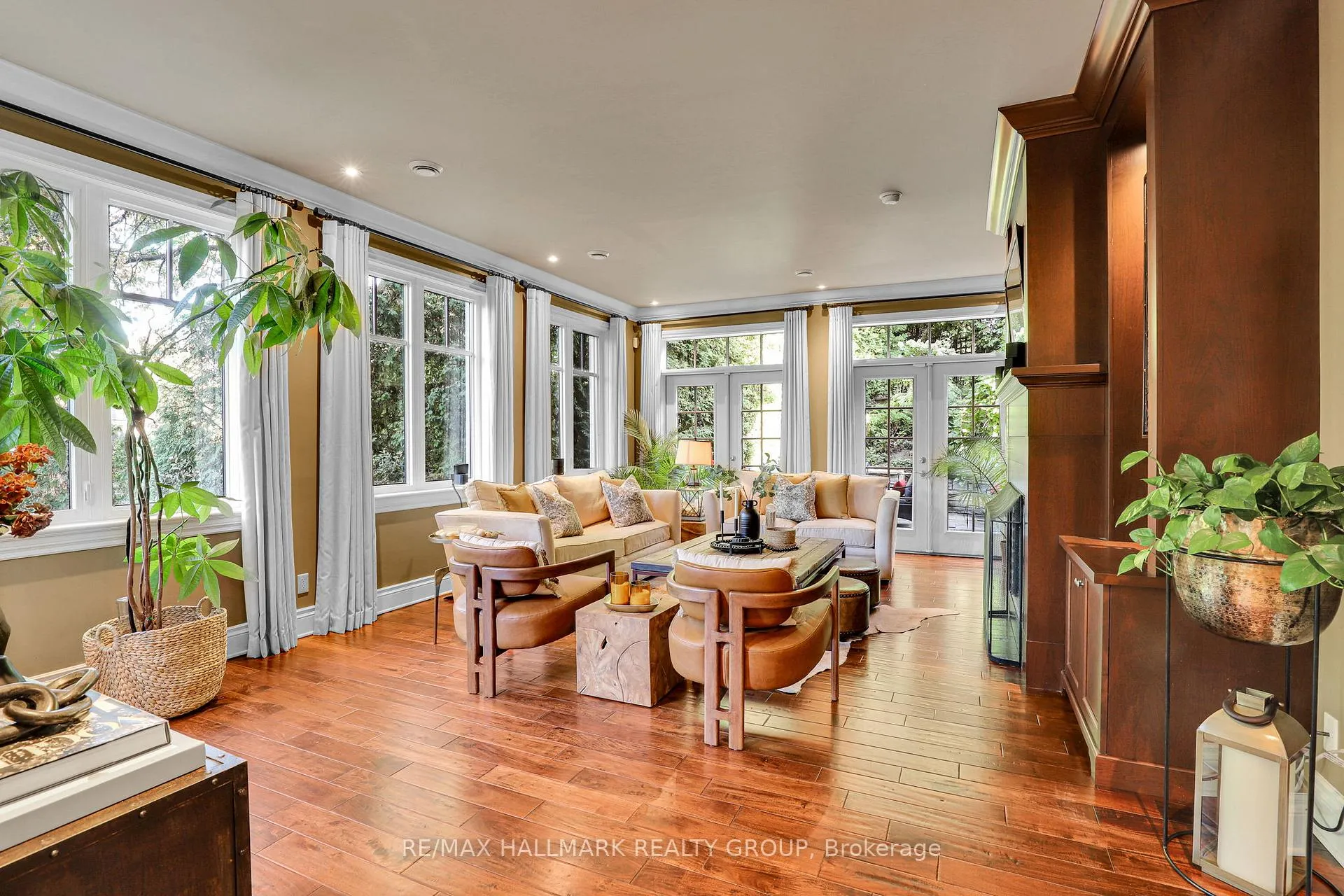 Photo 9 of 45 Crescent Heights, Ottawa, Dows Lake — HOMEH