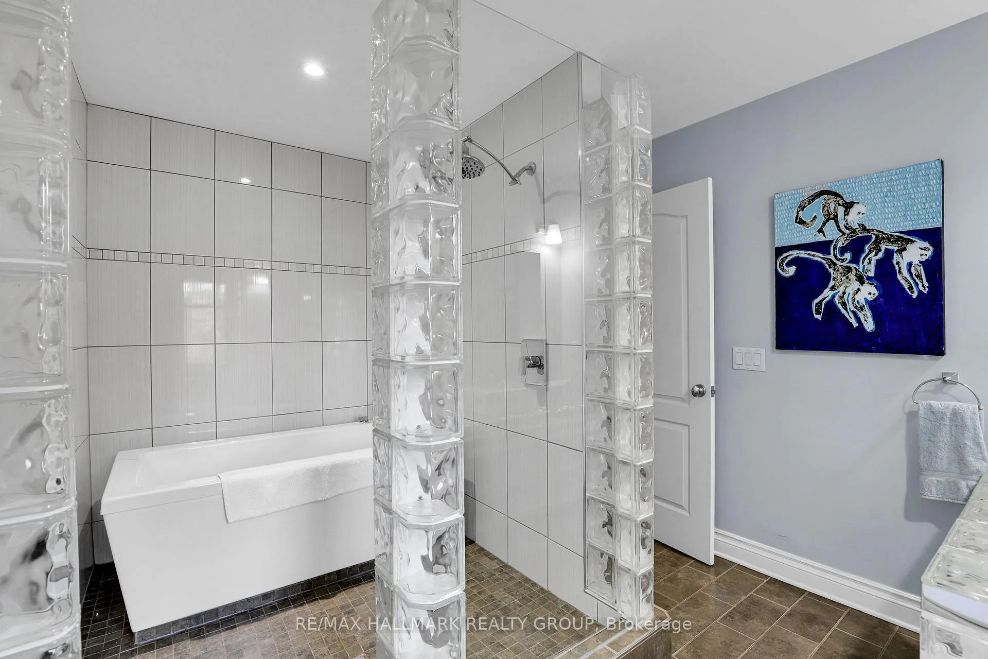 Photo 30 of 45 Crescent Heights, Ottawa, Dows Lake — HOMEH