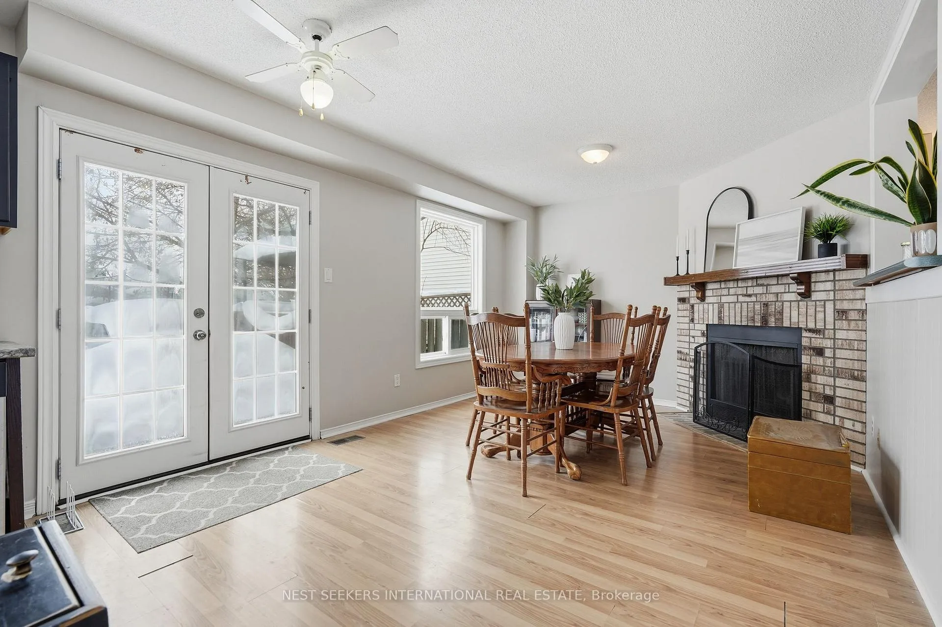 Photo 12 of 1091 Maclean Street, Innisfil, Alcona — HOMEH