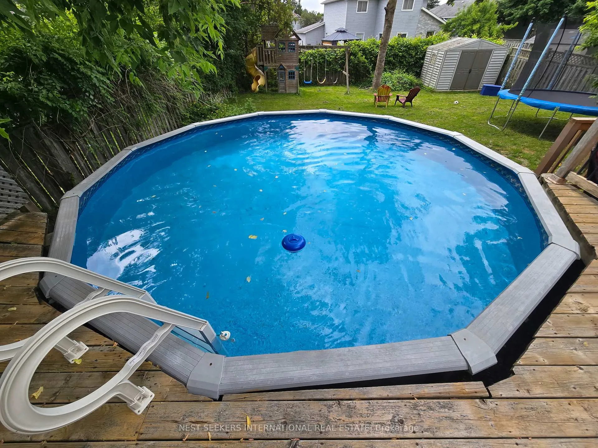 Photo 26 of 1091 Maclean Street, Innisfil, Alcona — HOMEH