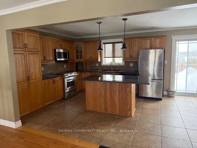 Photo 7 of 1841 Belvedere Crescent, Cornwall — HOMEH