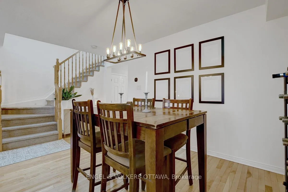 Photo 8 of 308 Tabaret Street, Ottawa, Kanata - Emerald Meadows/Trailwest — HOMEH