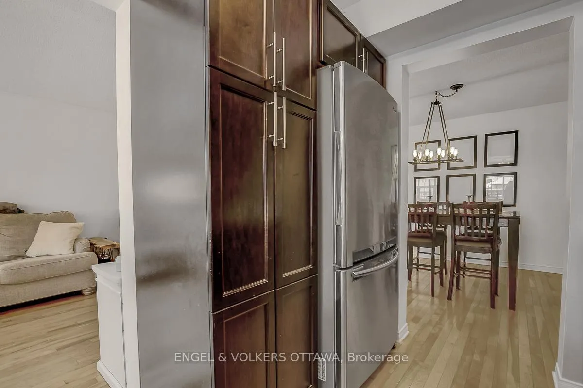 Photo 18 of 308 Tabaret Street, Ottawa, Kanata - Emerald Meadows/Trailwest — HOMEH