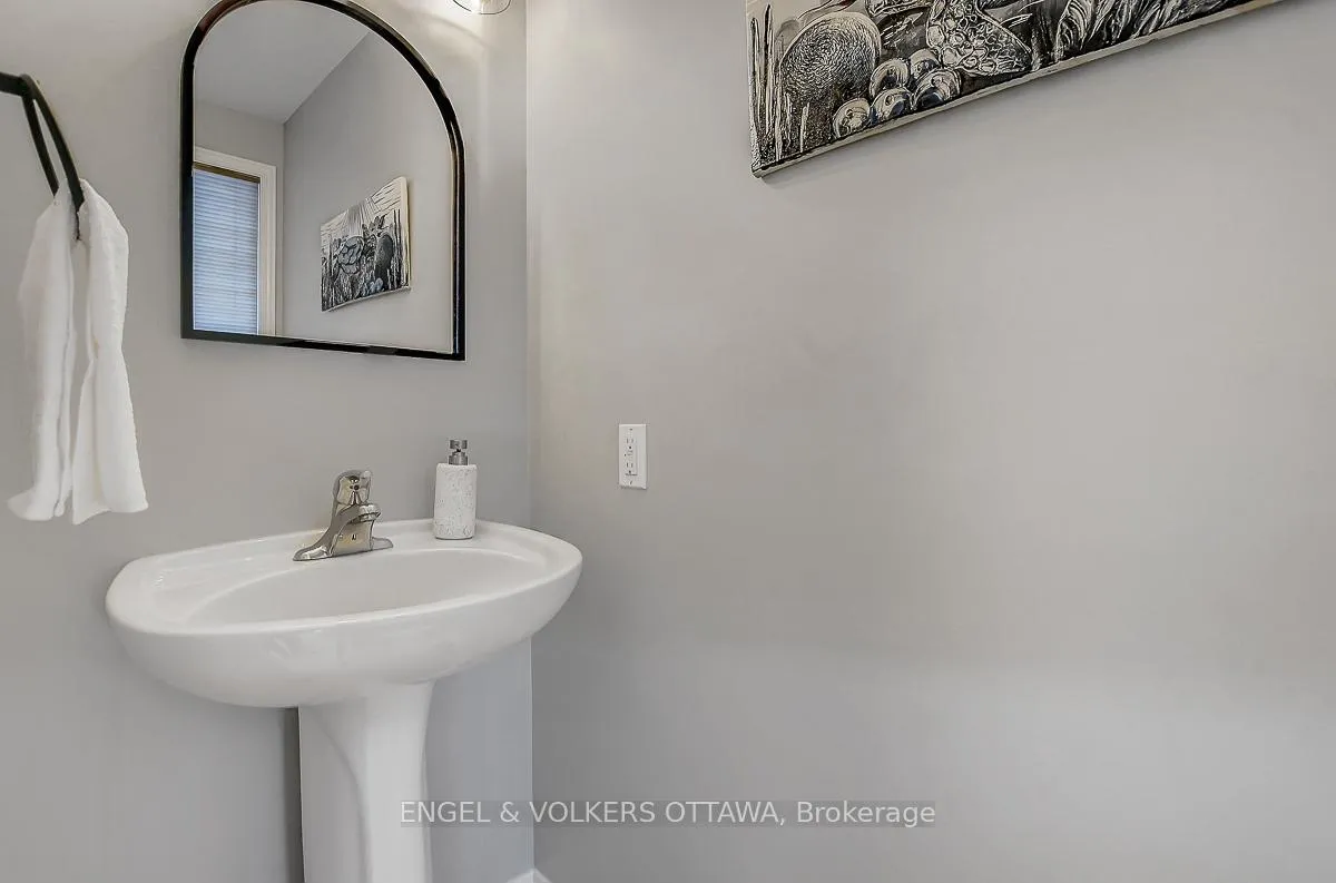 Photo 23 of 308 Tabaret Street, Ottawa, Kanata - Emerald Meadows/Trailwest — HOMEH