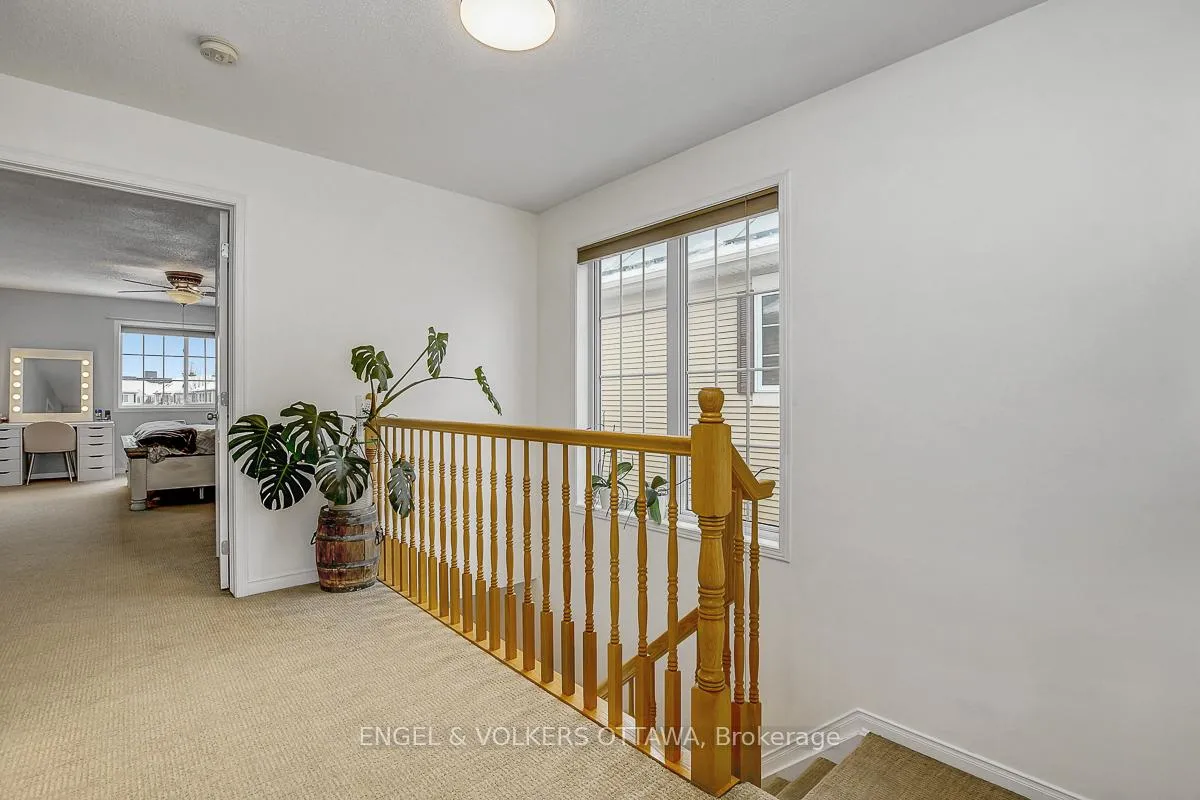 Photo 24 of 308 Tabaret Street, Ottawa, Kanata - Emerald Meadows/Trailwest — HOMEH