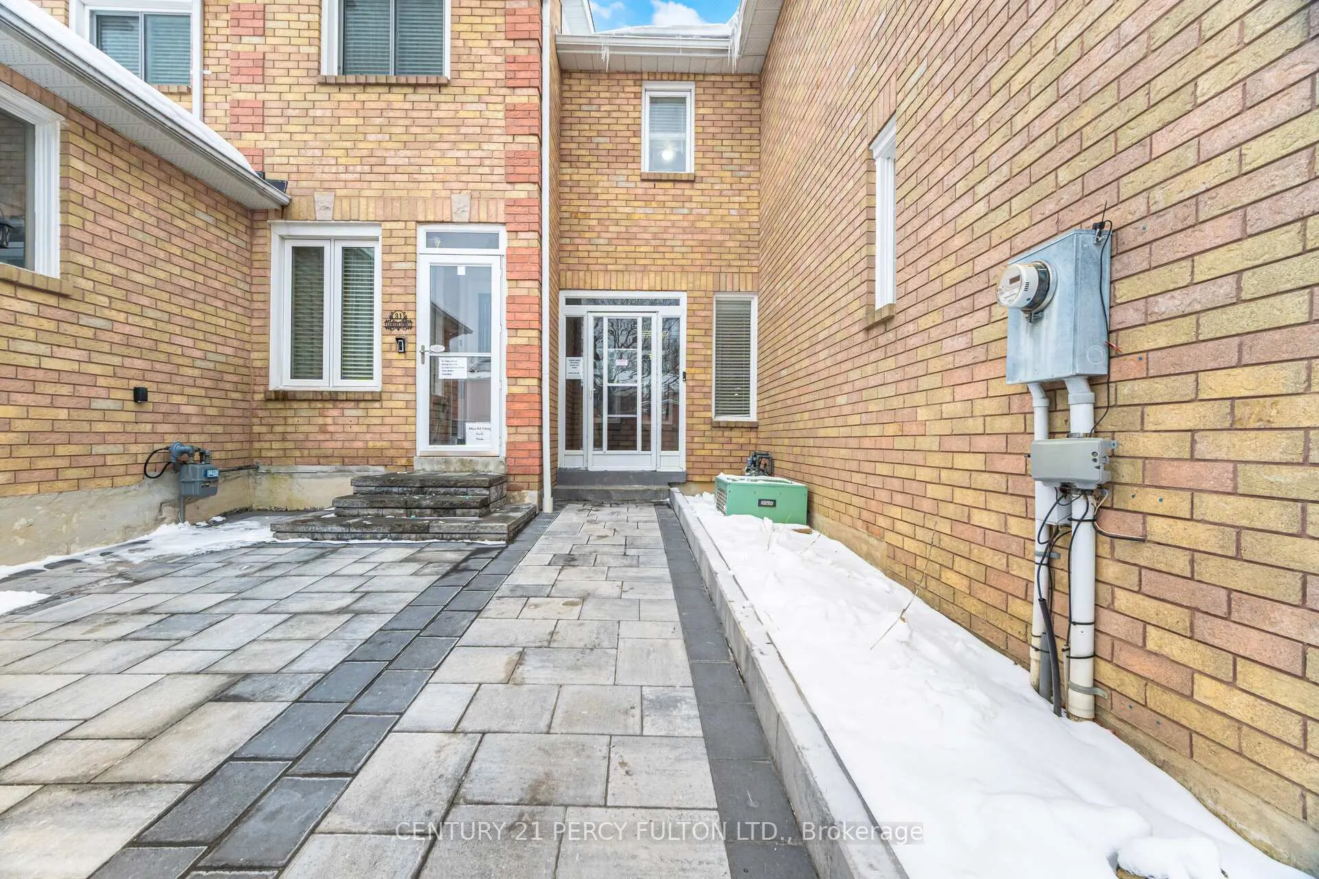 Photo 4 of 33 Farmers Avenue, Ajax, Central West — HOMEH